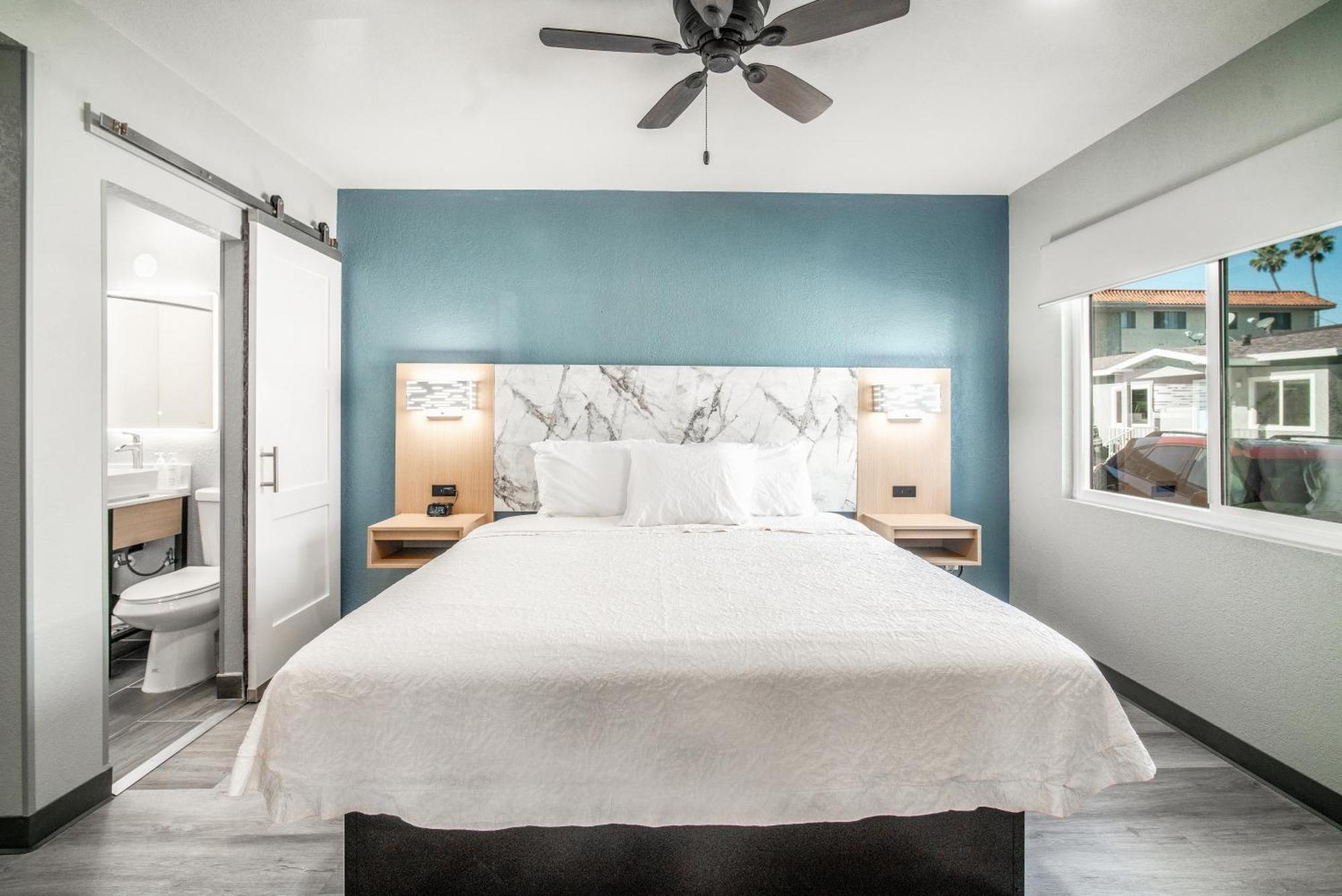 King Studio with Sofa Bed,1632260231:JPEG
