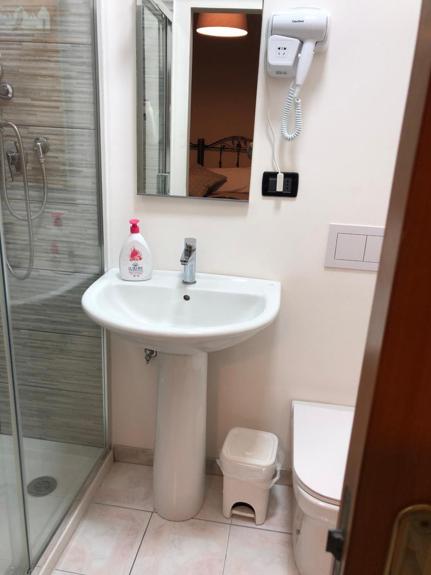 Three-Bedroom Standard Apartment,1714123940:JPEG