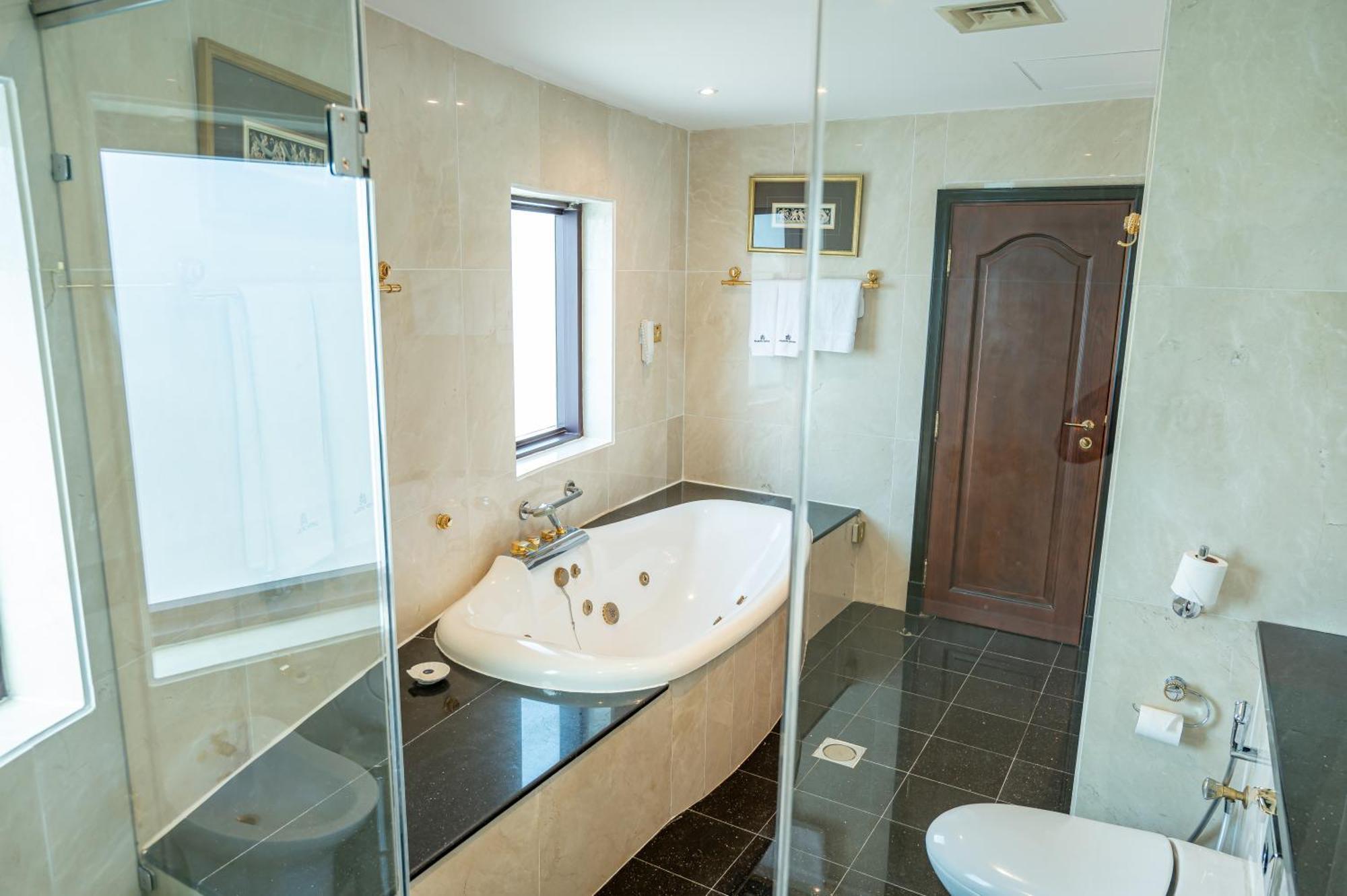 Two-Bedroom Suite
