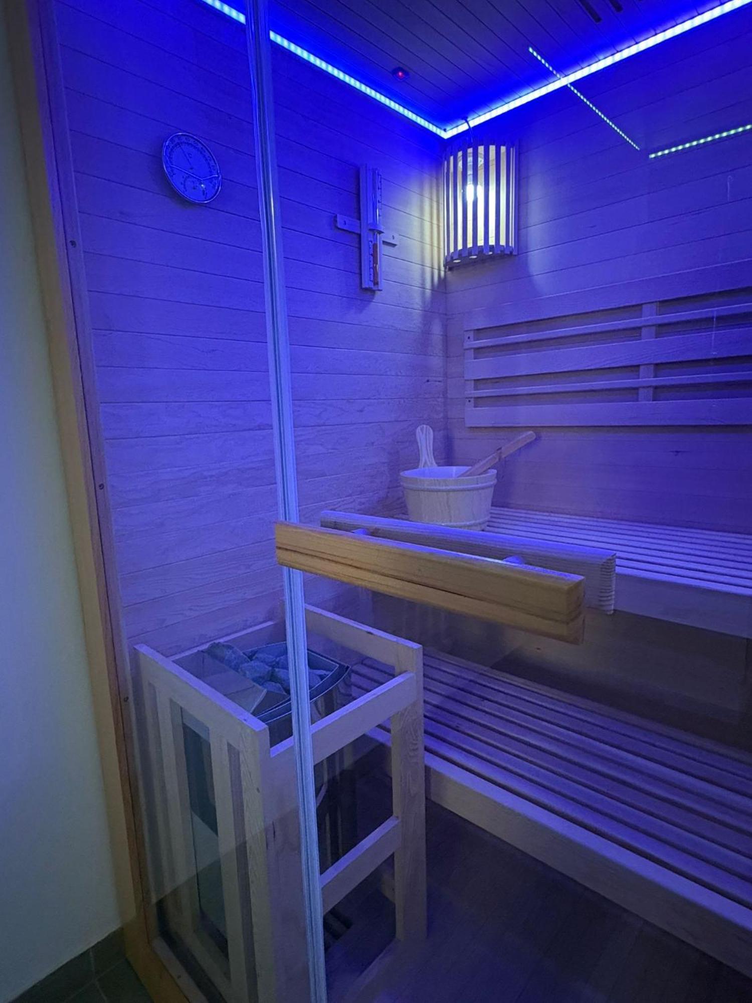 Double Room Spa Bath