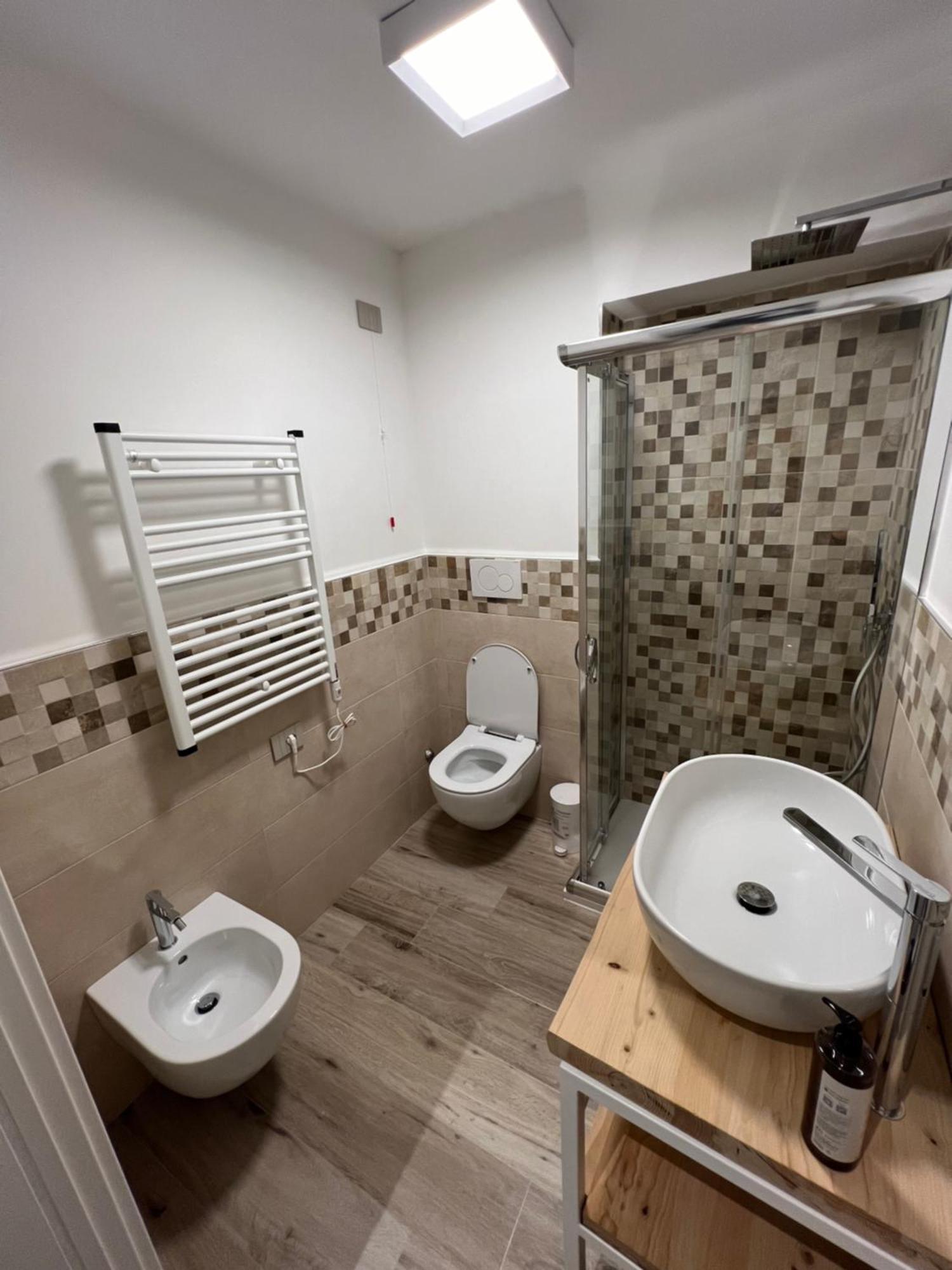 Triple Room Private Bathroom