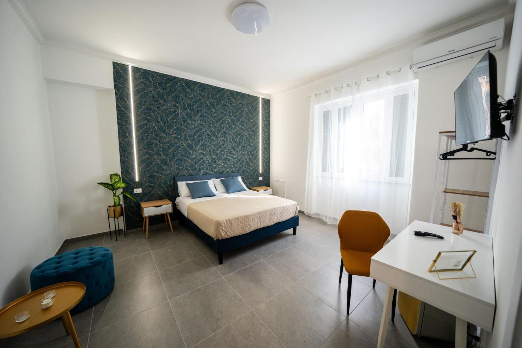 Double Room Private Bathroom