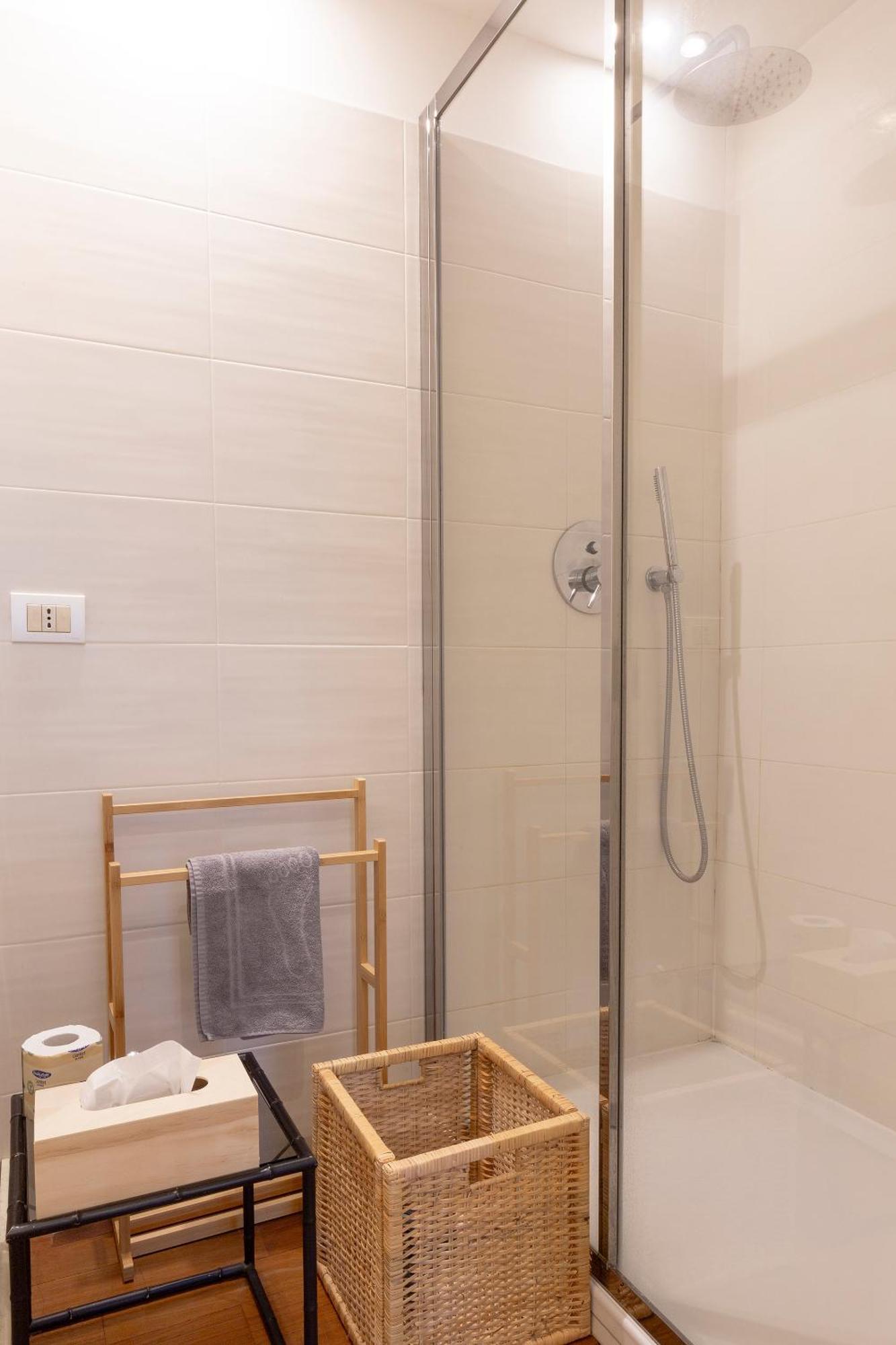 Double Room Private External Bathroom