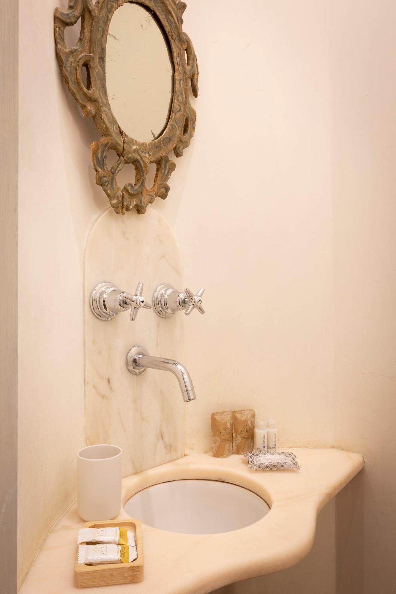 Double Room Private External Bathroom