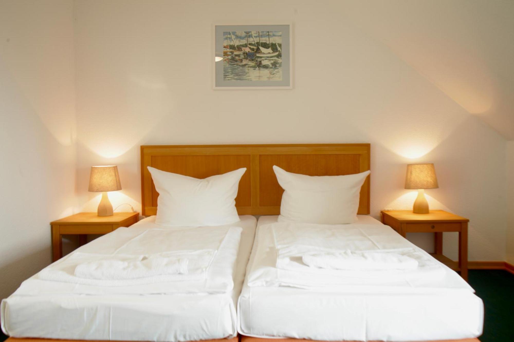 Doppelzimmer mit Gartenblick