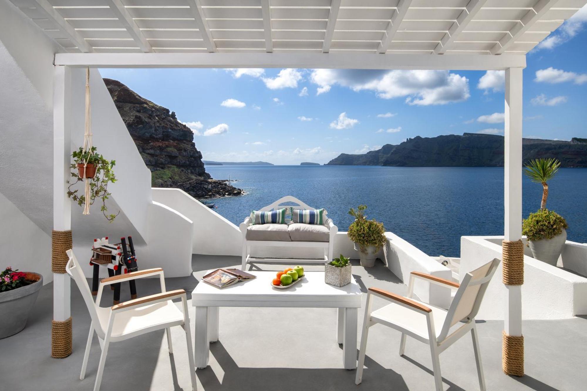 Family Suite Semi-Private Balcony Sea View