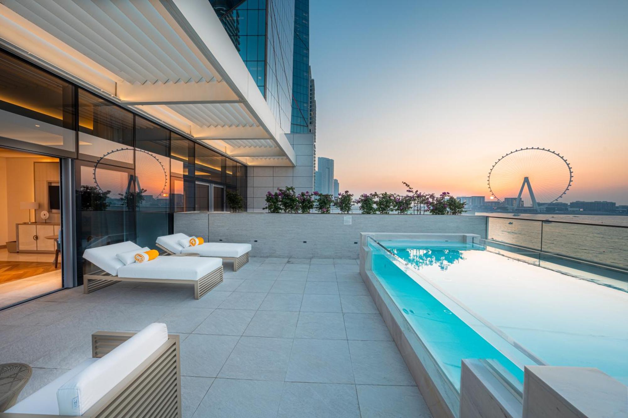 Pool Terrace Suite
