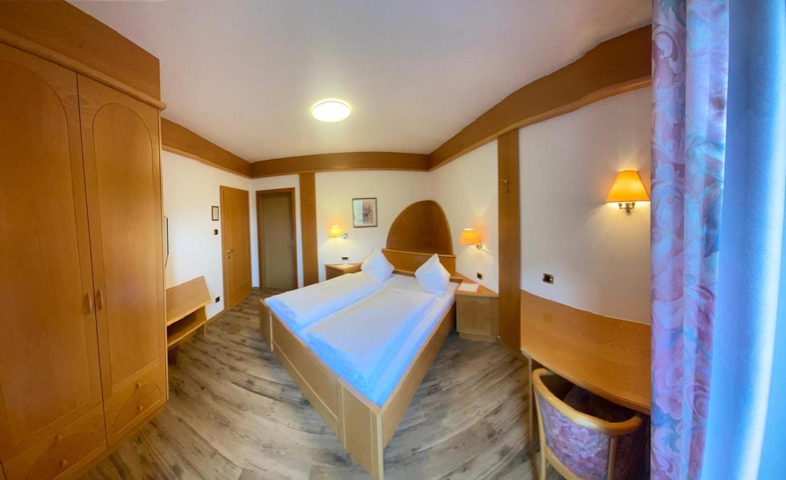 Double Room,1639575195:JPEG