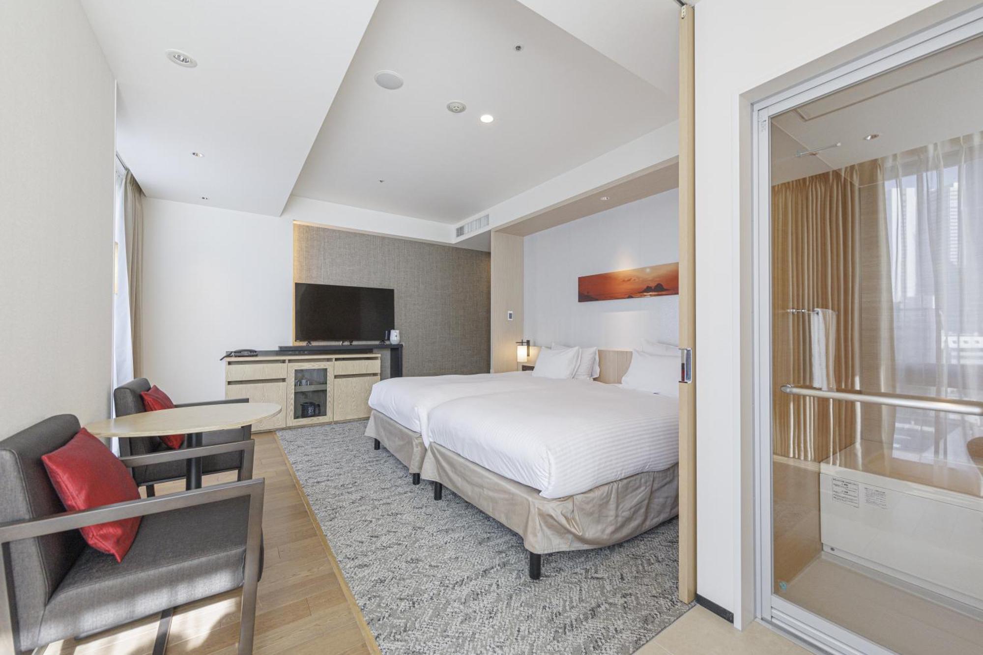 Deluxe Hollywood Twin Room Non-Smoking
