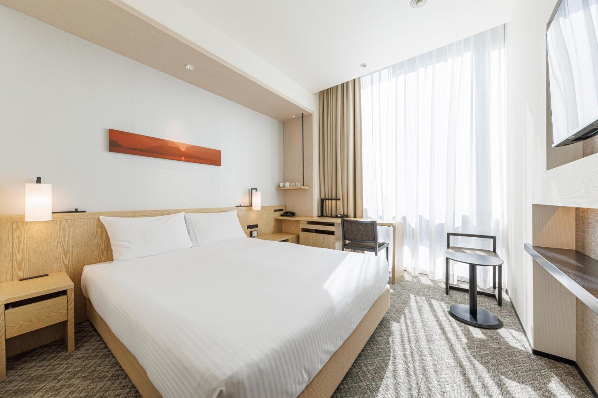 Standard Double Room Queen Bed Non-Smoking