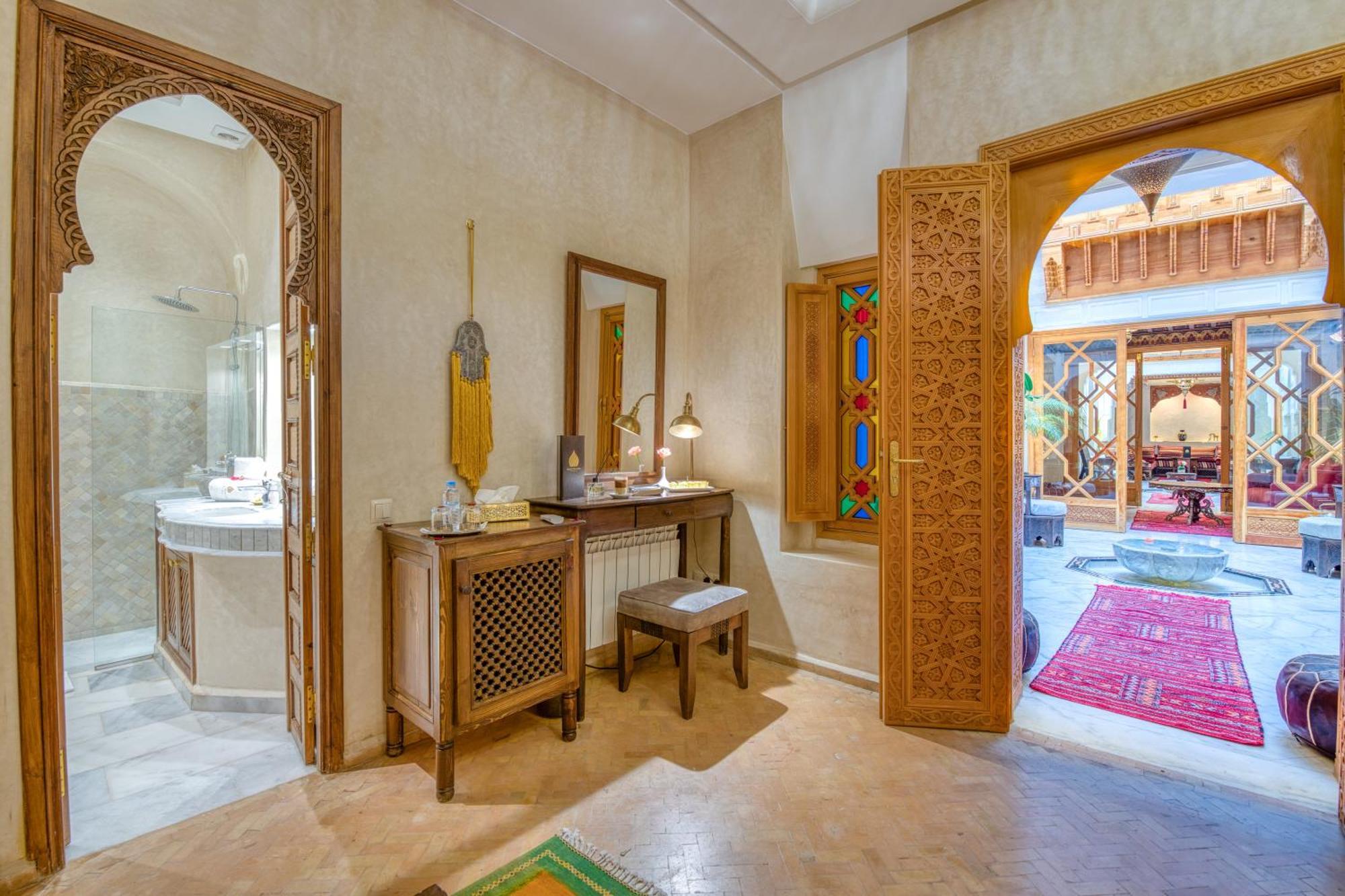Deluxe Suite