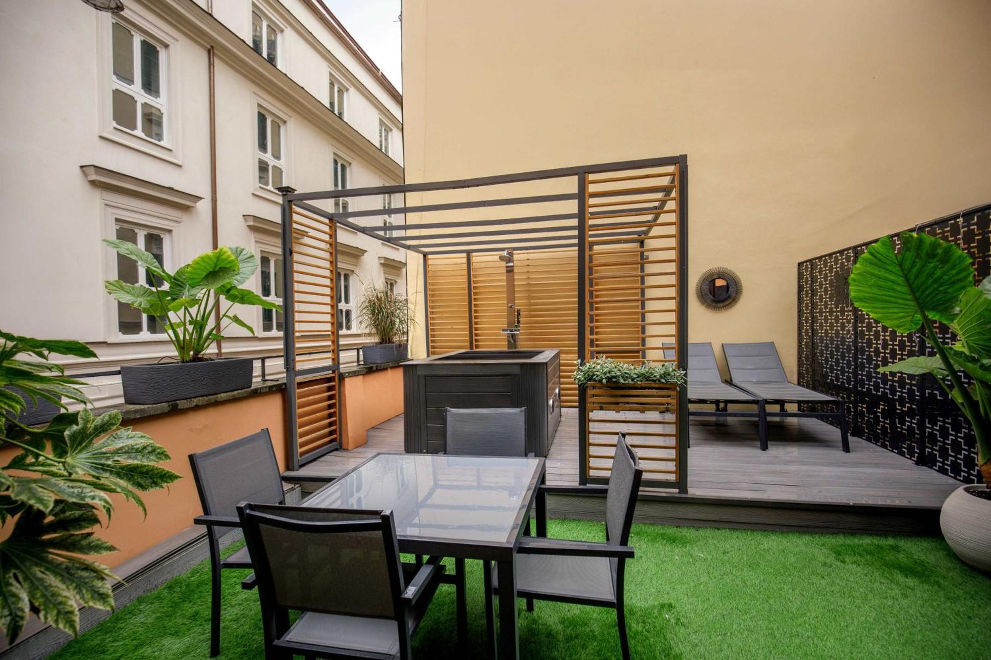 Apartment Terrace