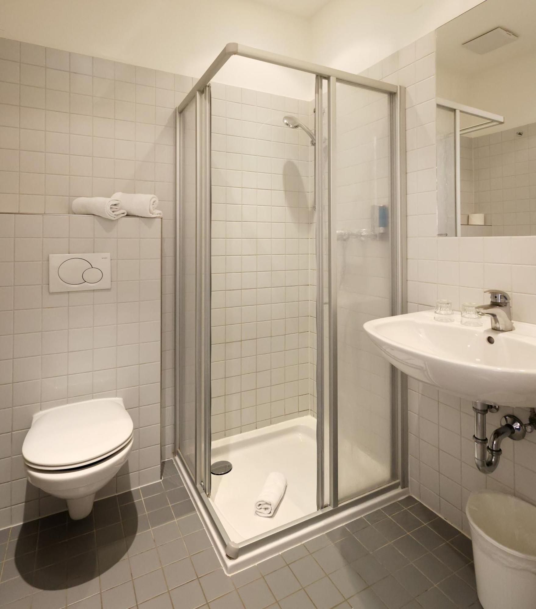 Standard Twin Room Plus