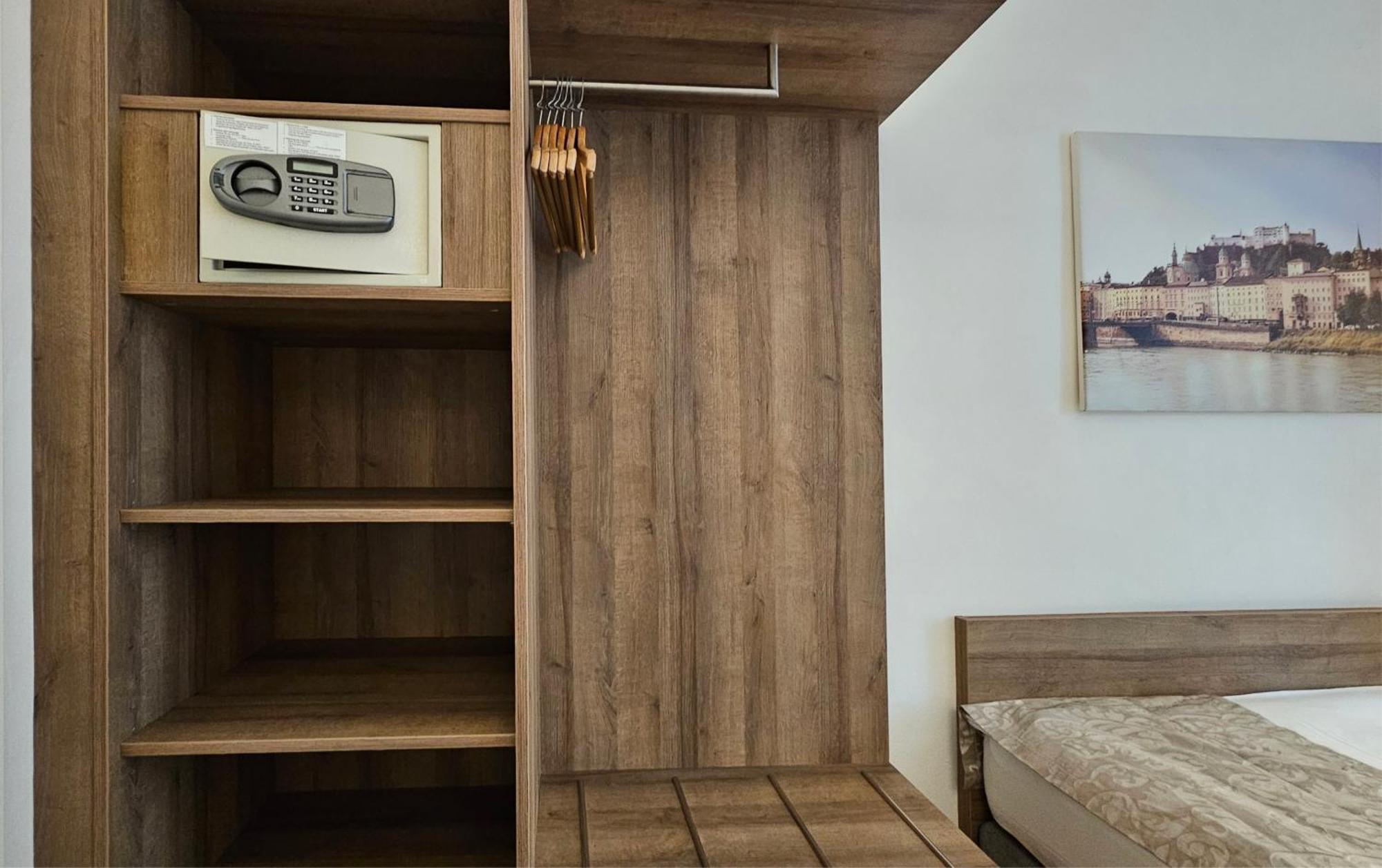 Standard Single Room Plus