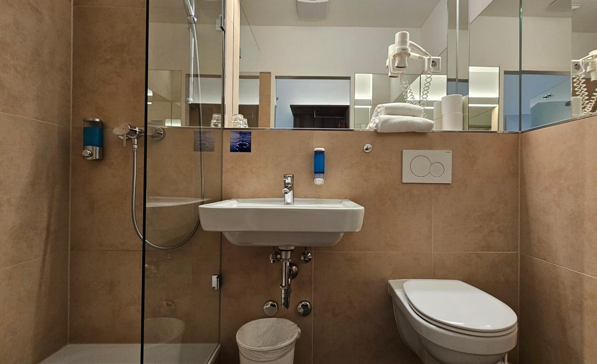 Standard Single Room Plus