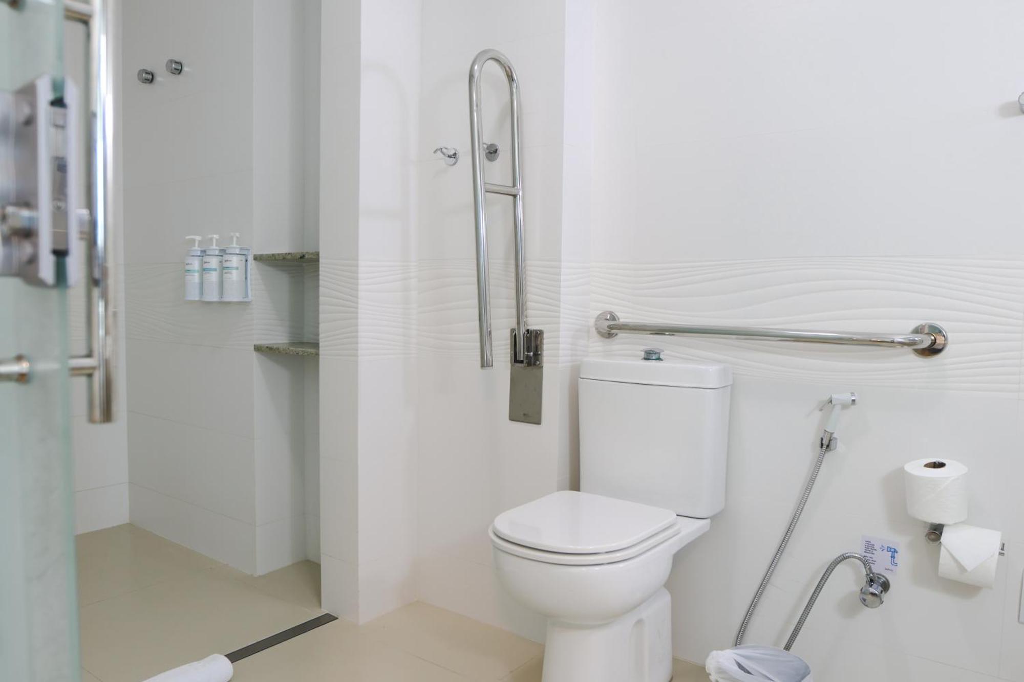 Twin Superior Suite Disability Access