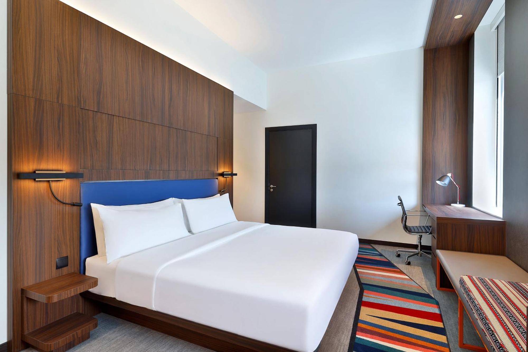 Family Guest Room 1 King Bed 2 Single Bed