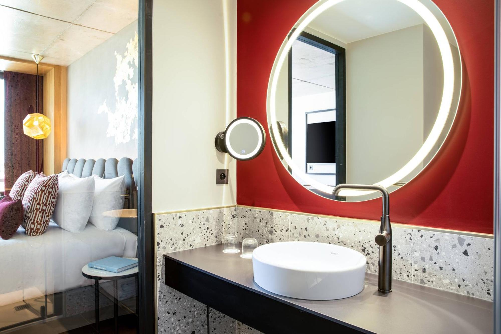 La Muse Room Queen bed City View Upper floor
