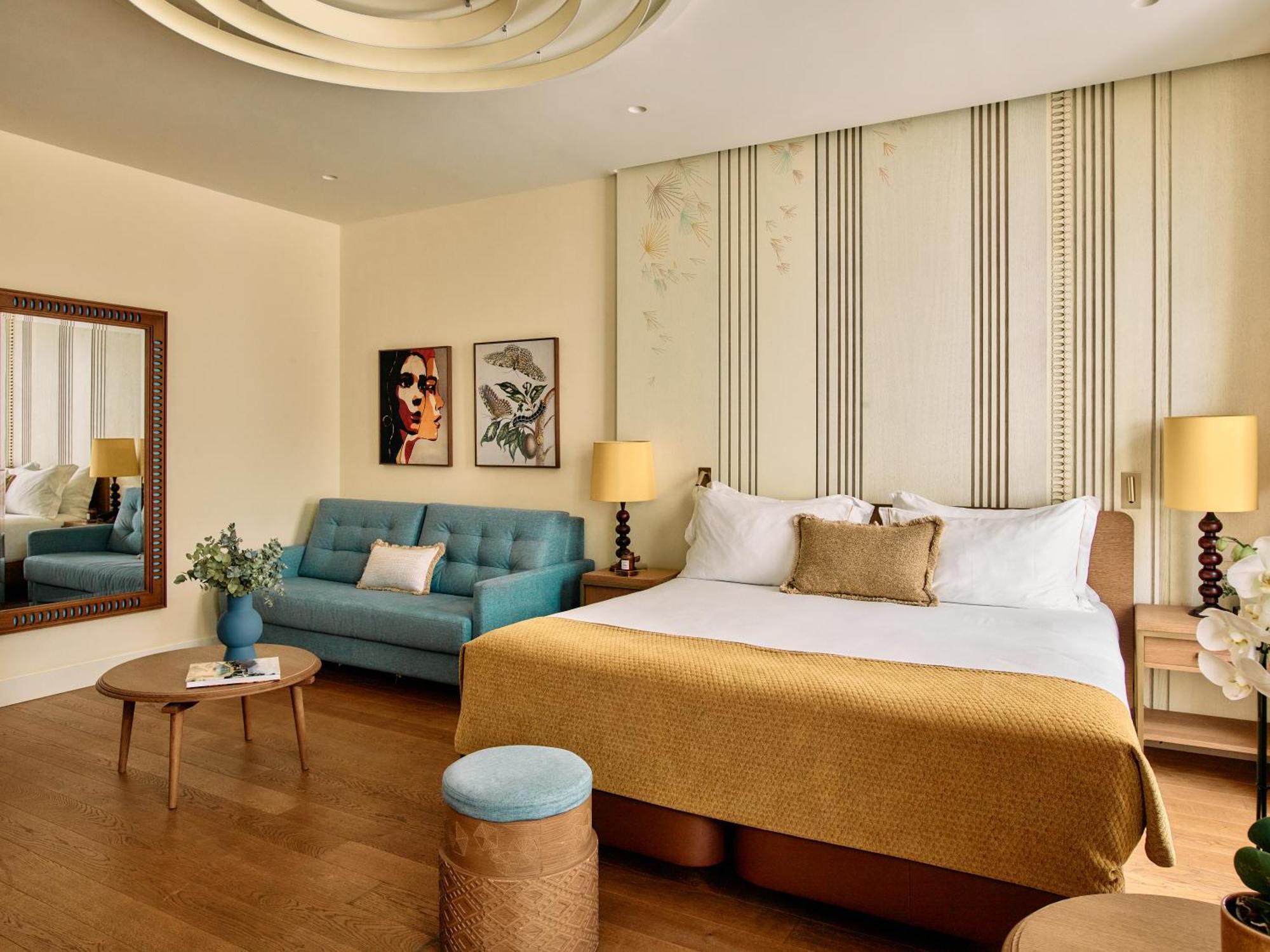 Deluxe Triple Room