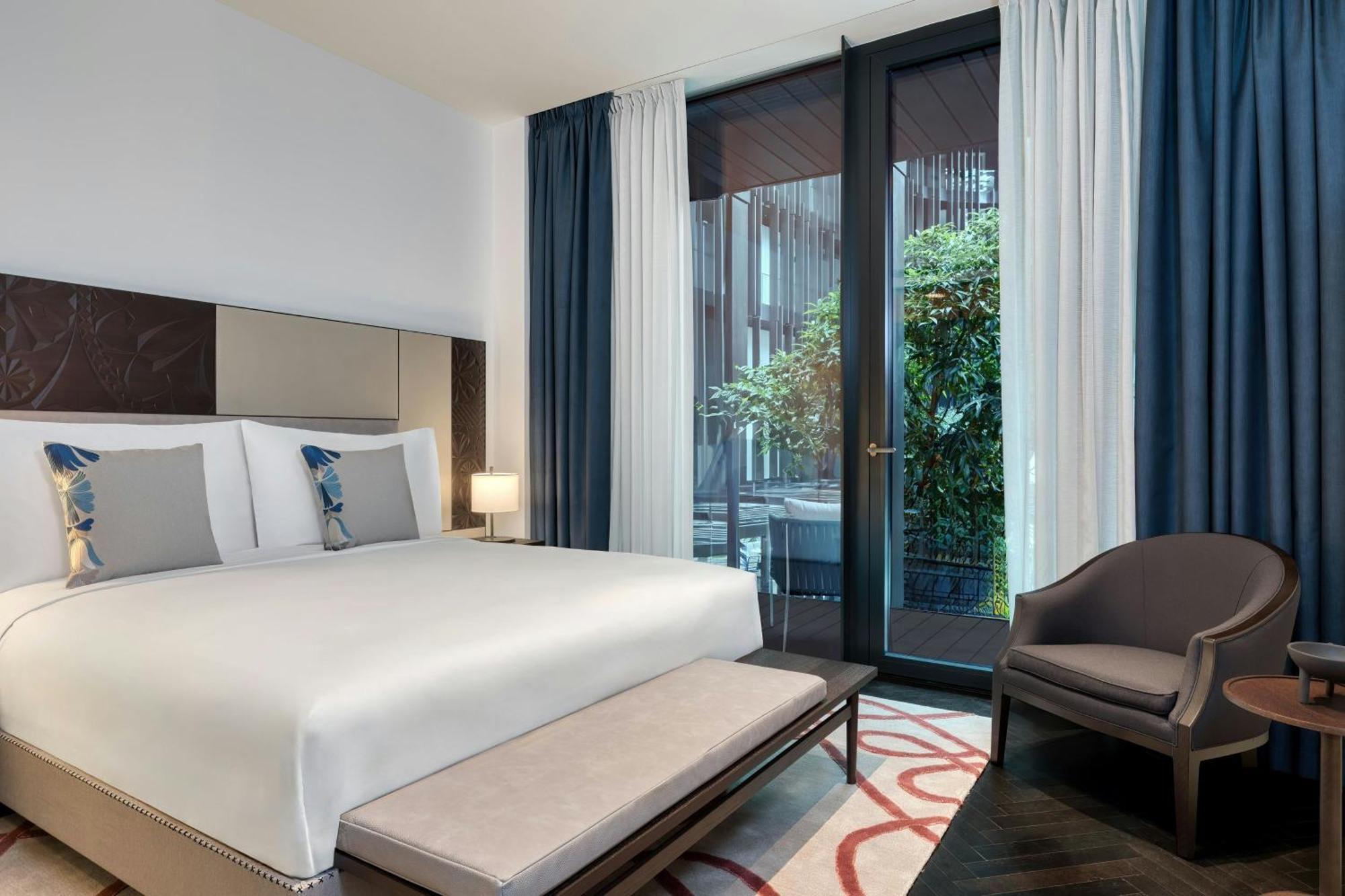 Suite 1 Chambre Lit King-Size Atrium avec Balcon - Vue sur Atrium