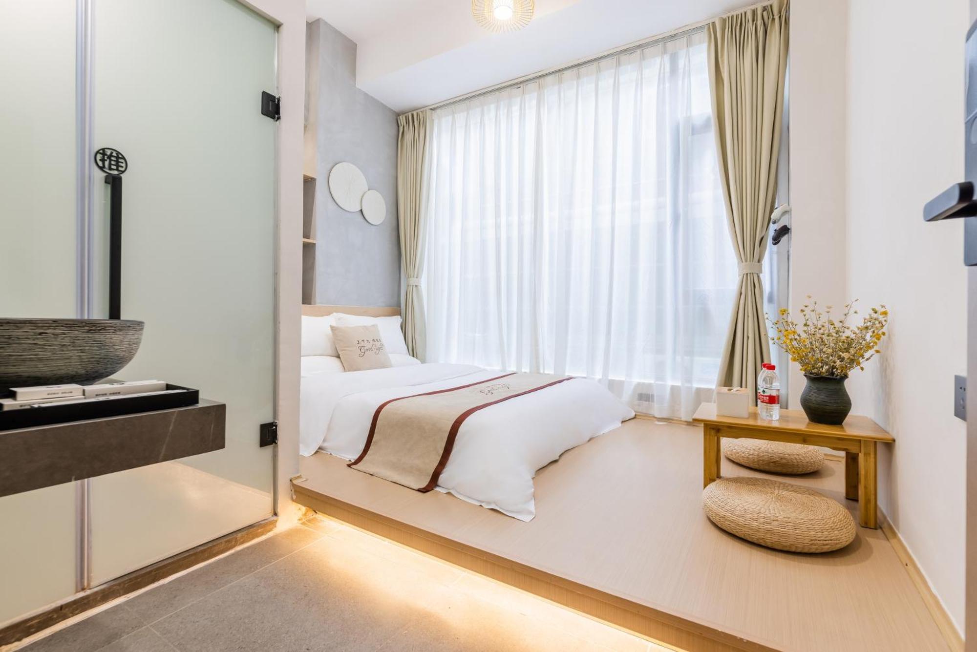 Superior Double Room,1643738092:JPEG