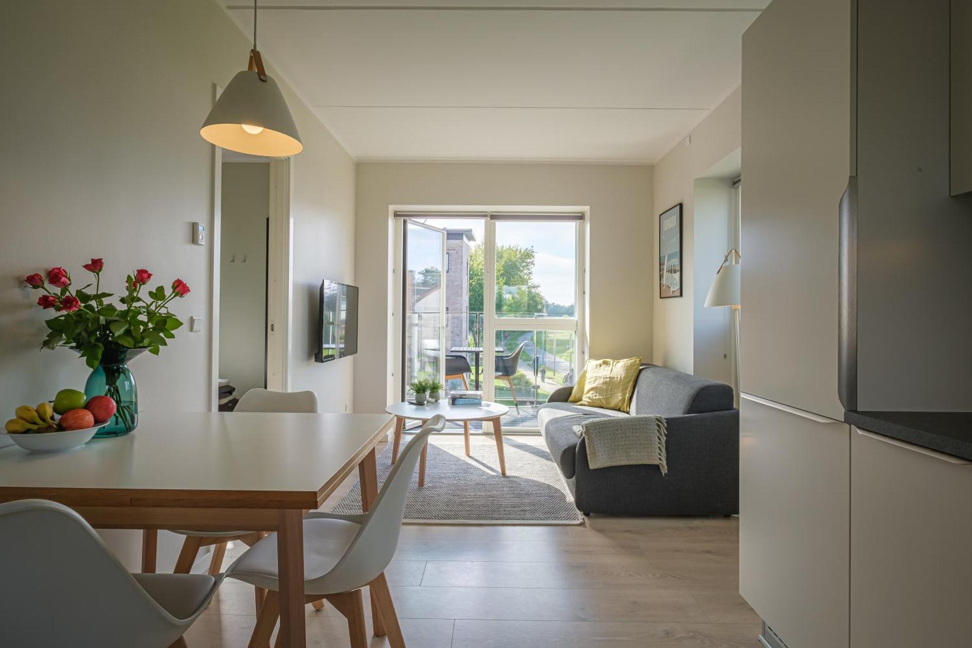 One-Bedroom Apartment