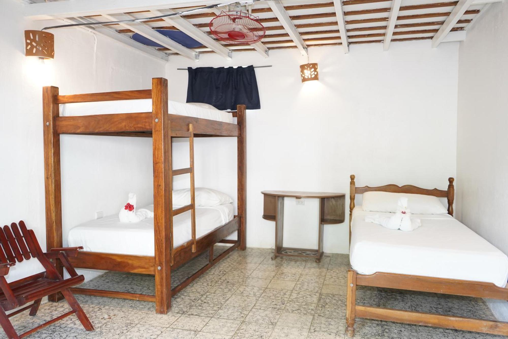 Habitación Triple Básica