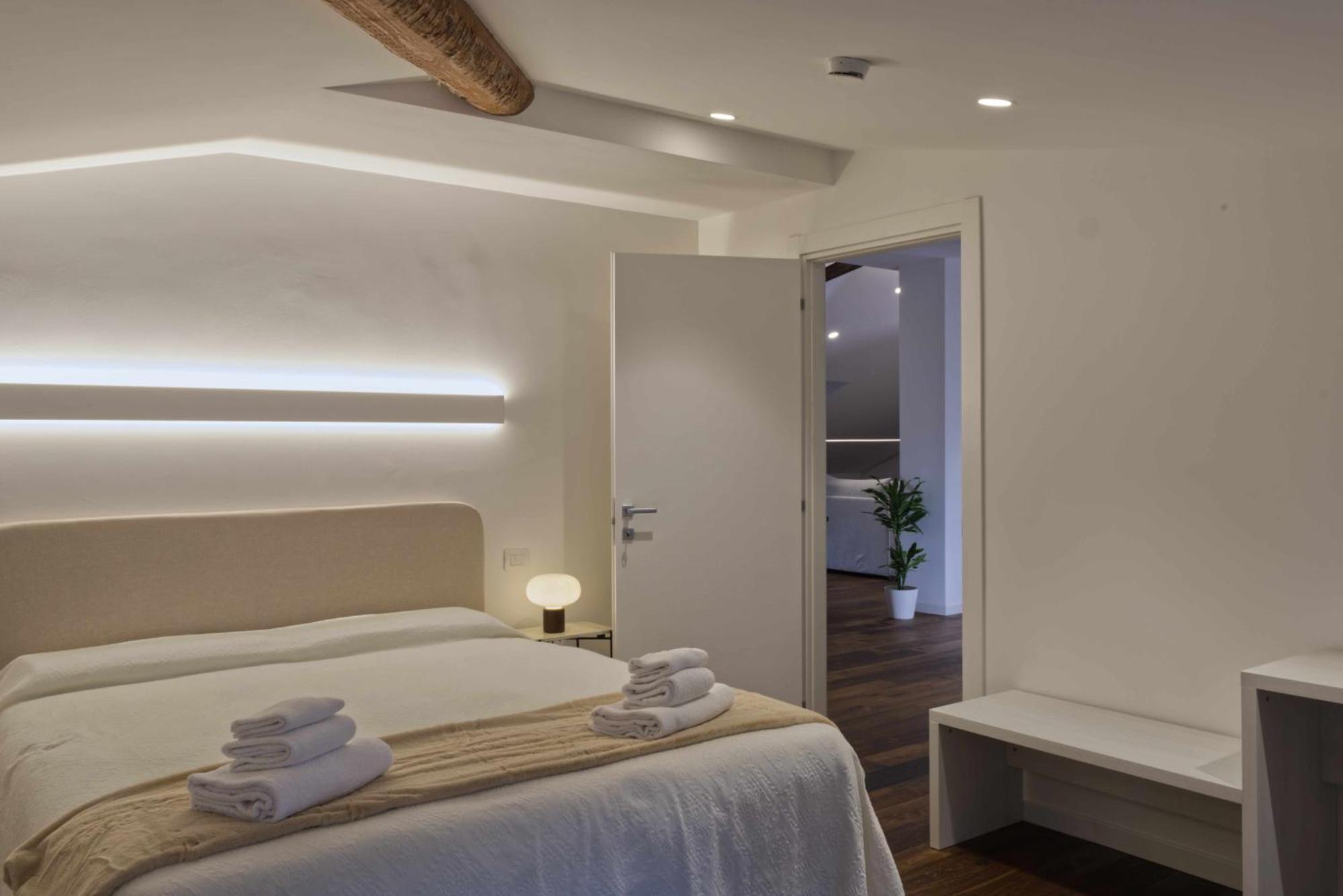 Queen Suite Spa Bath