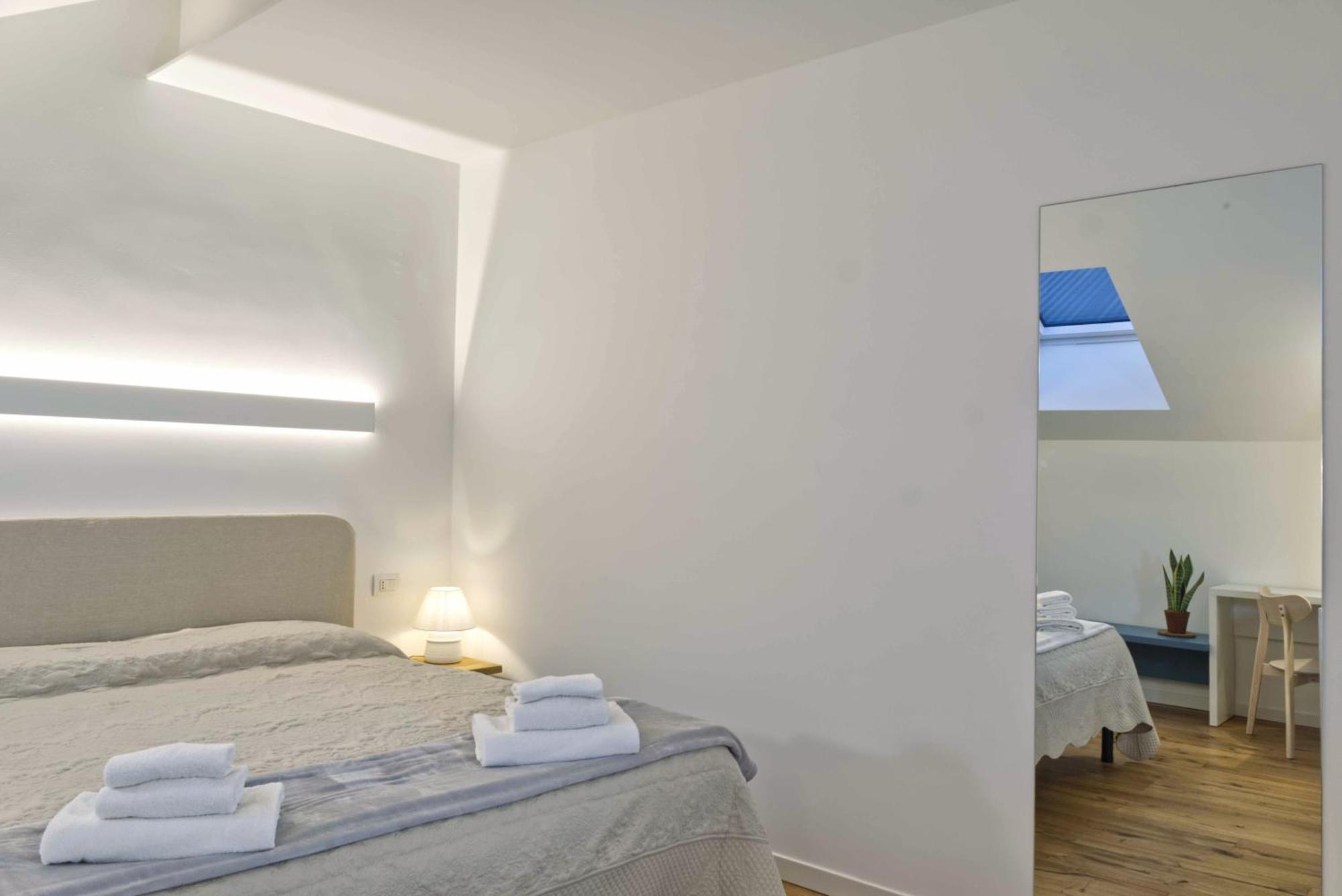 Two-Bedroom Deluxe Apartment