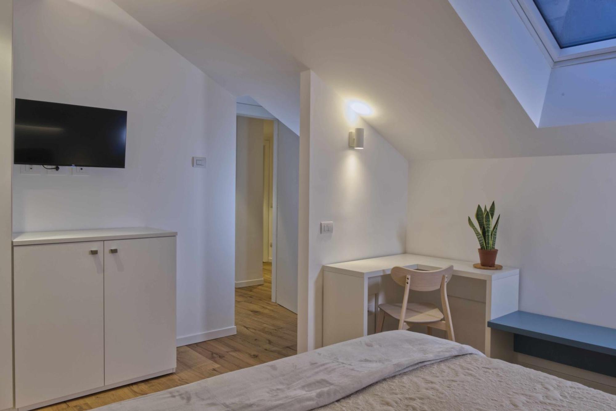 Two-Bedroom Deluxe Apartment