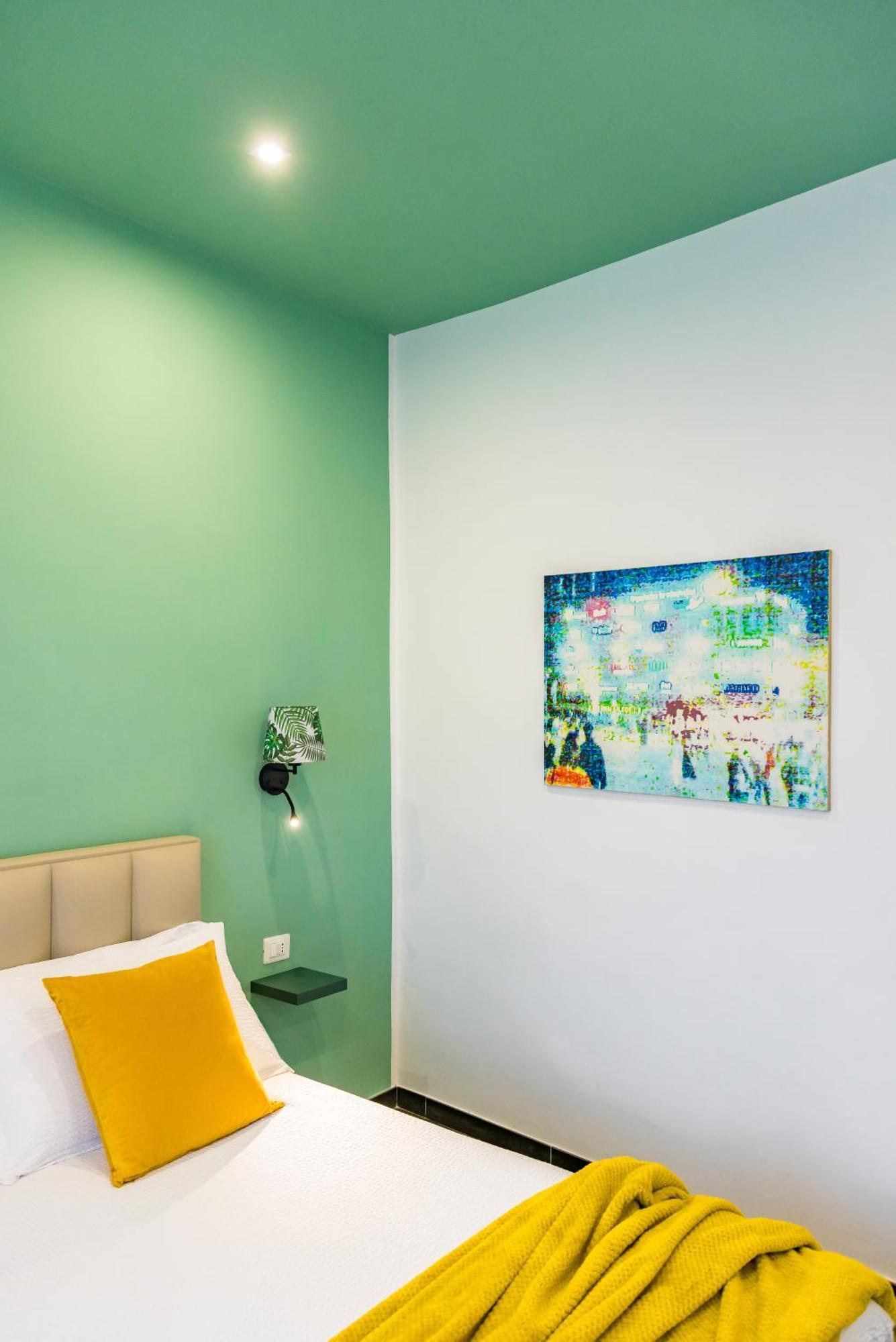 Large Double Room,1649818090:JPEG
