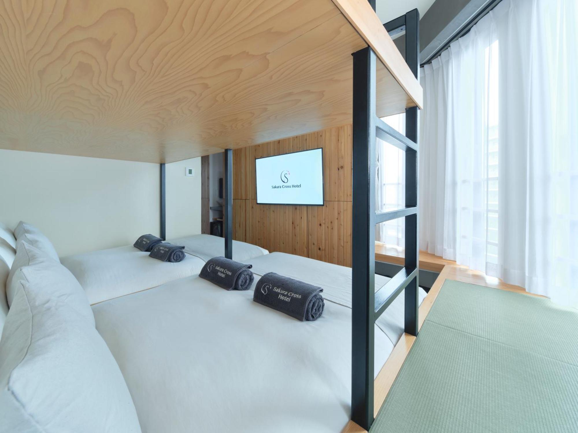 Deluxe Triple Room Max5 Comfort3