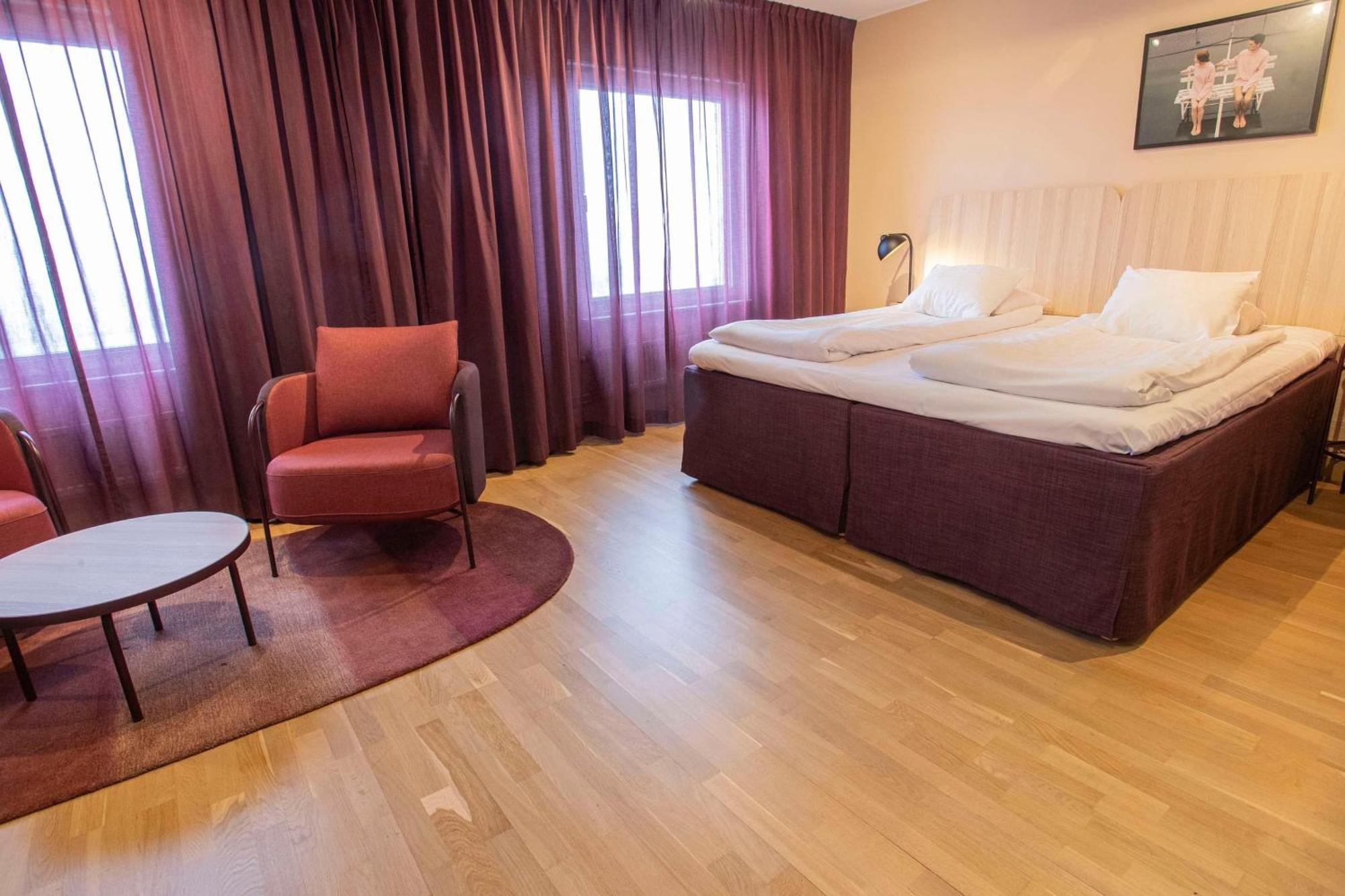Superior Twin Room,1649886730:JPEG
