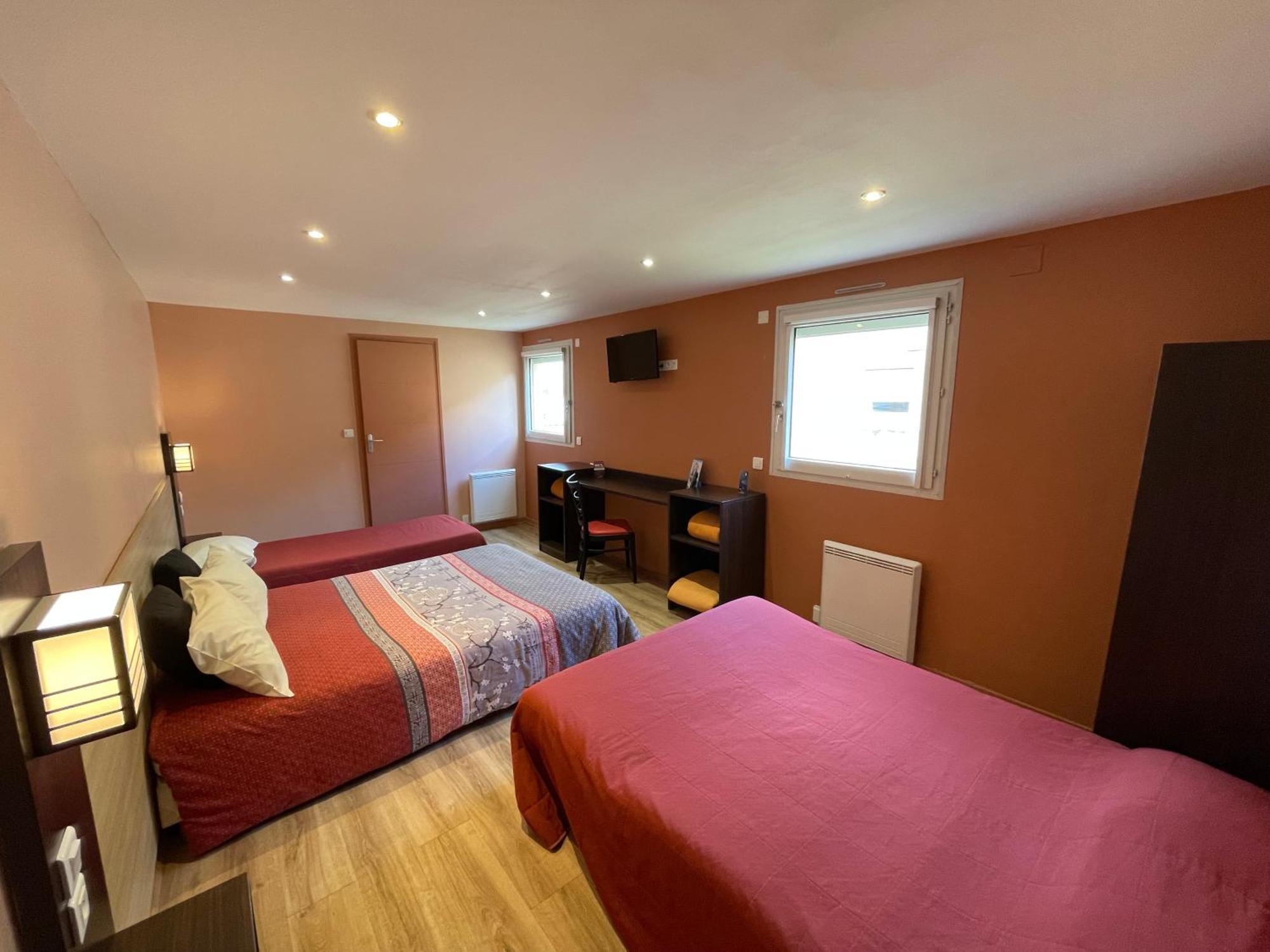 Family Room,1649888854:JPEG
