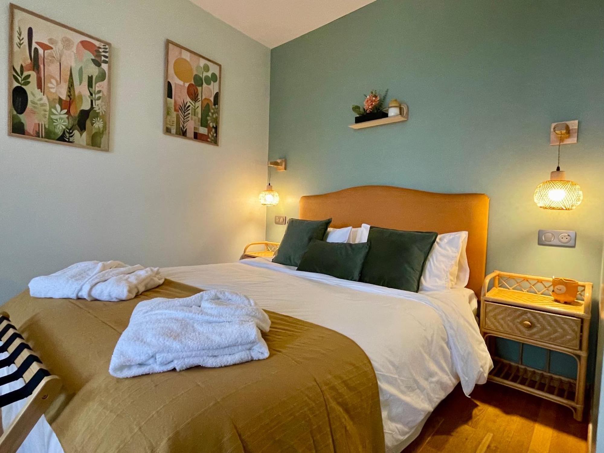 Double Room,1649938778:JPEG