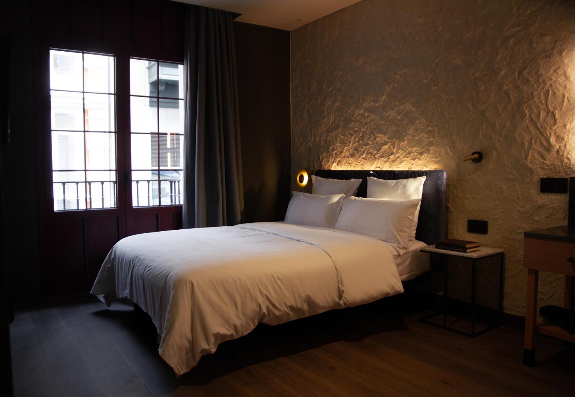 Double Room Balcony,1650193448:JPEG