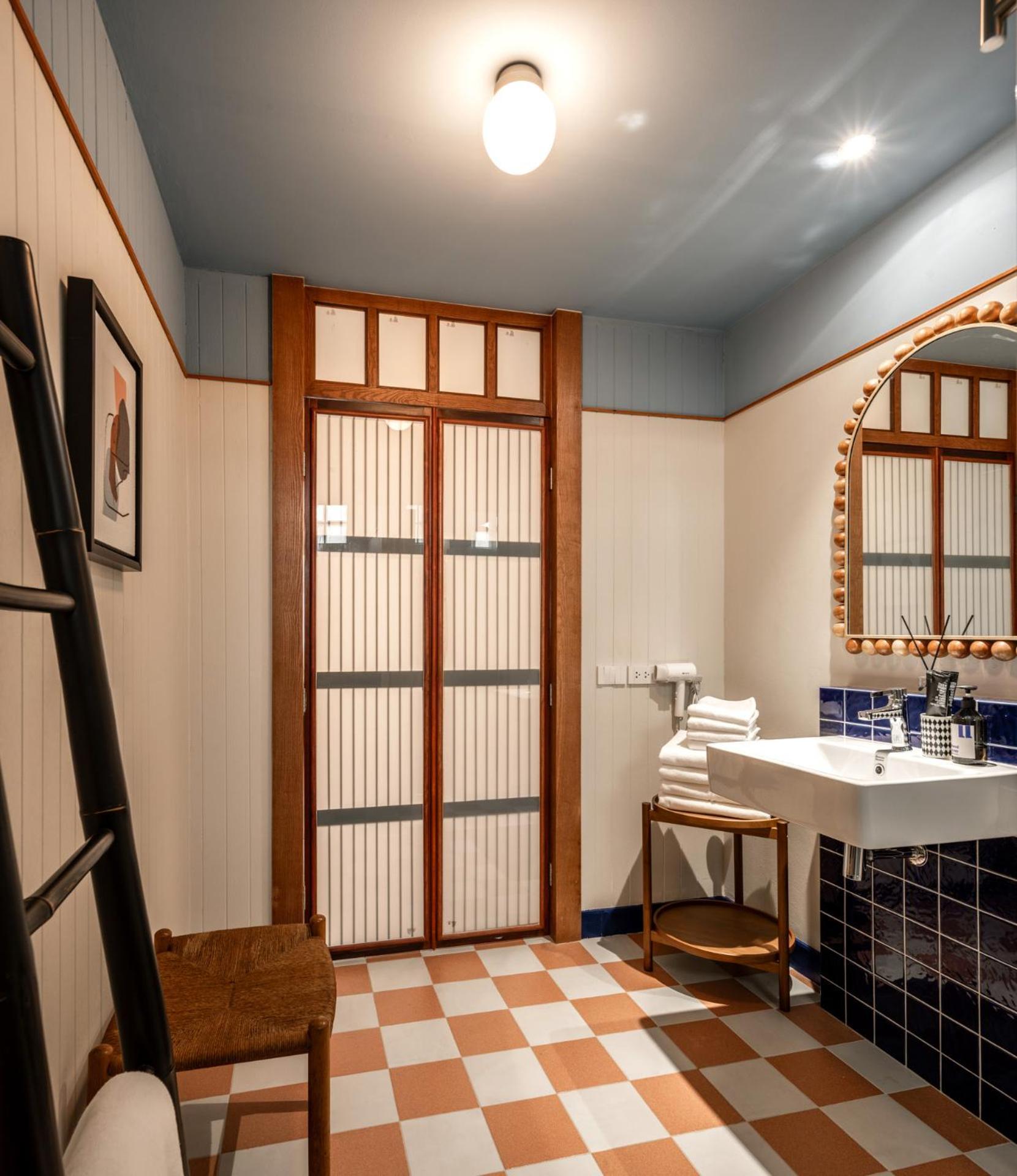 Classic Quadruple Room
