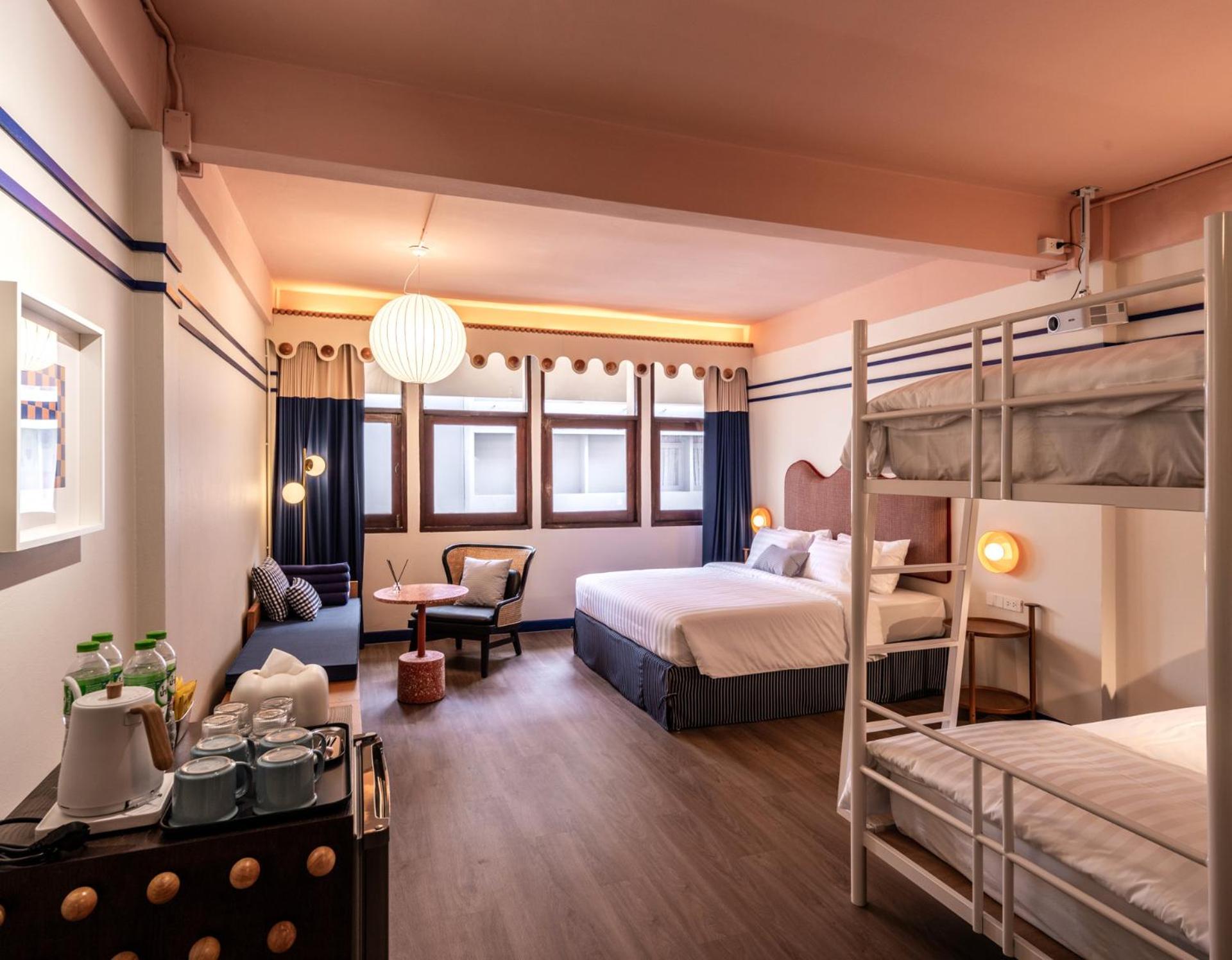 Classic Quadruple Room