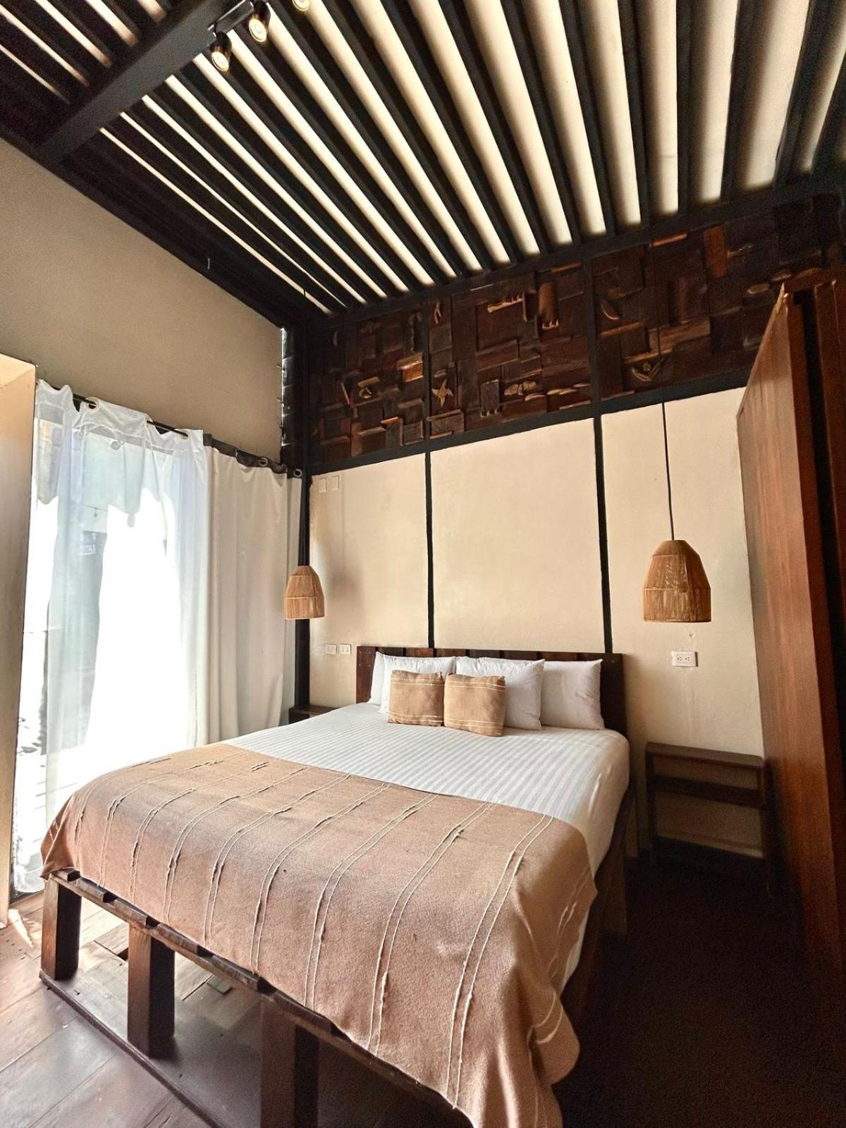 Standard Double Room Jungle Side