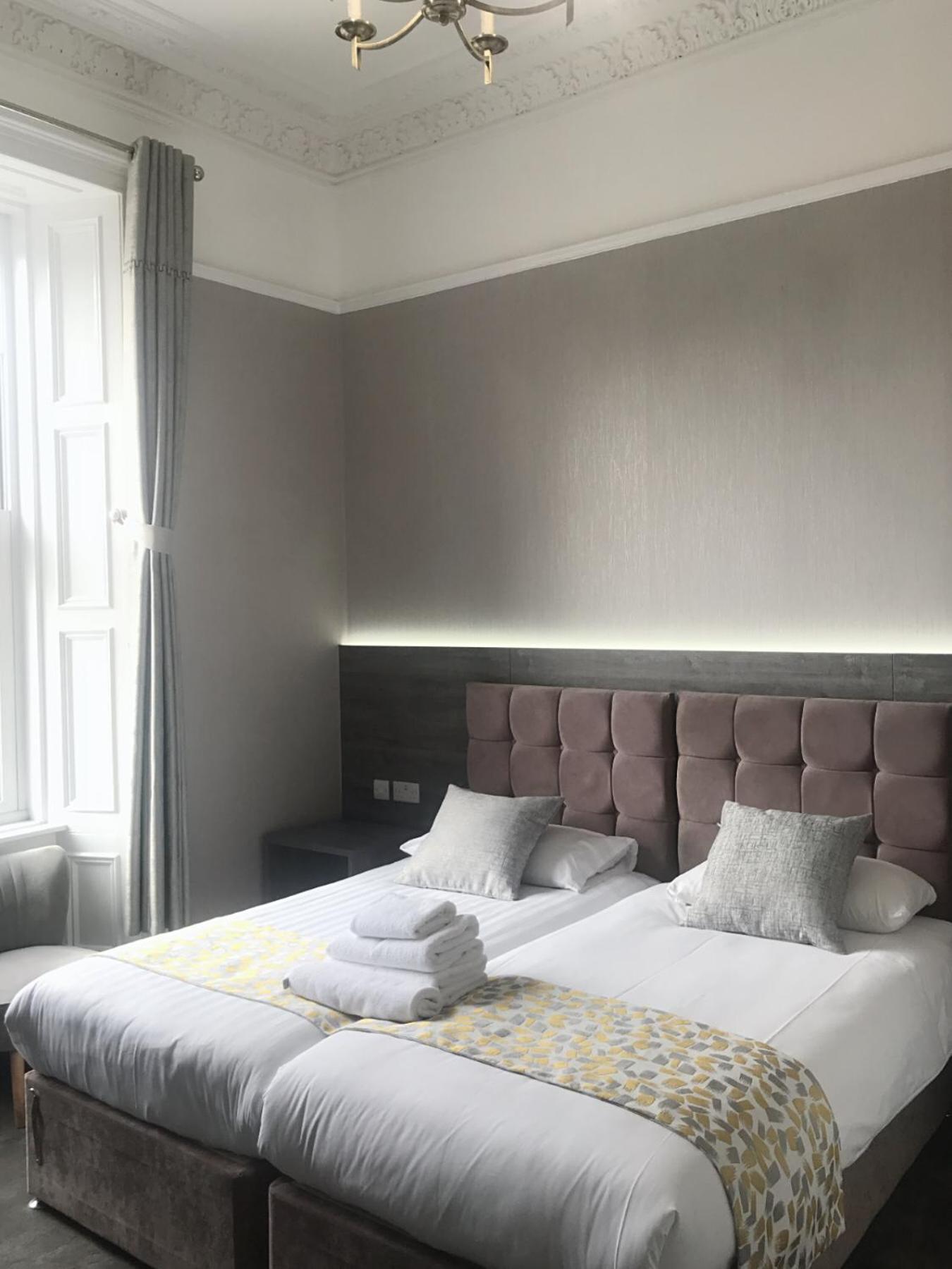 Large Double or Twin Room