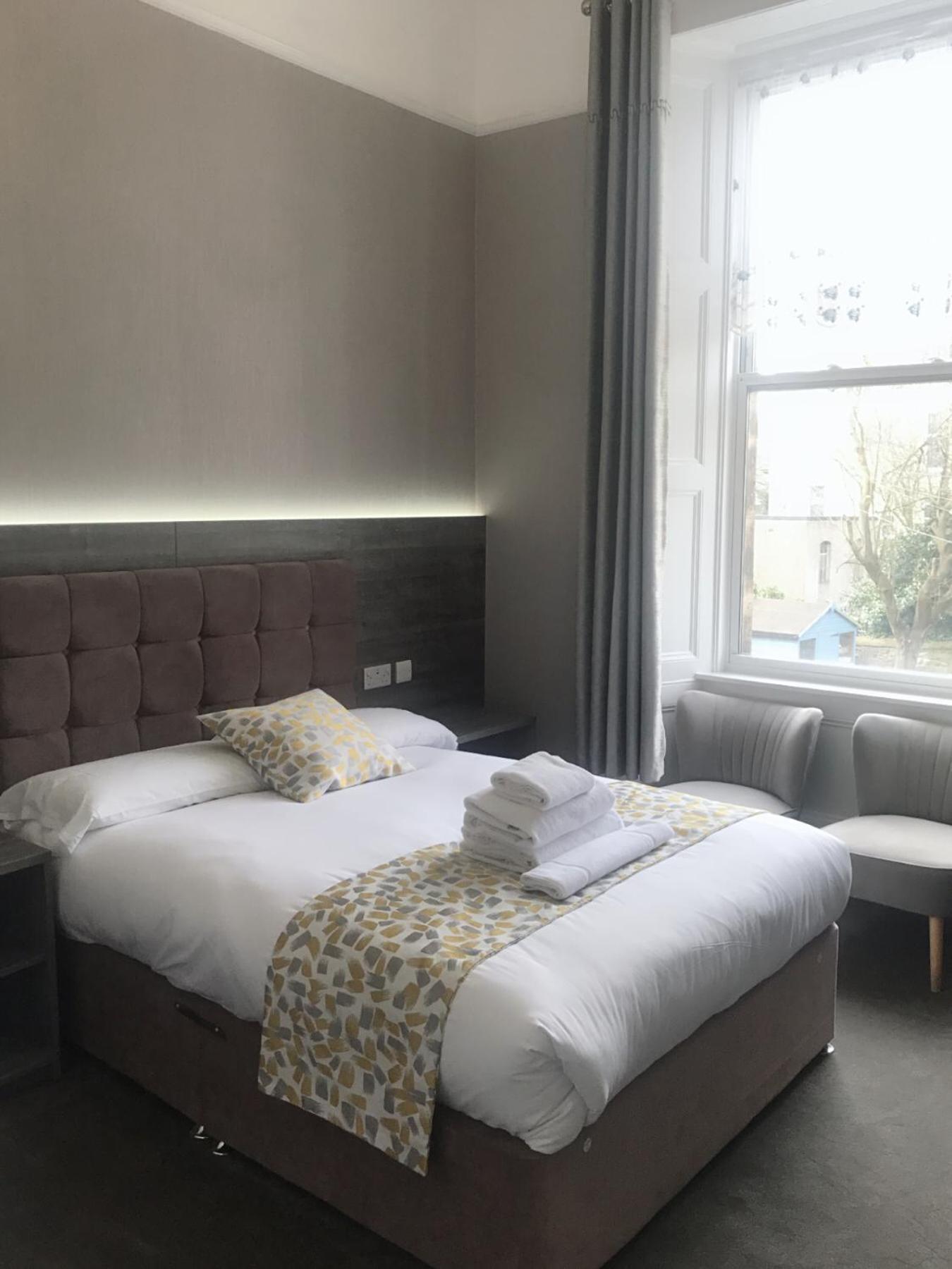Double Garden View,1655291645:JPEG