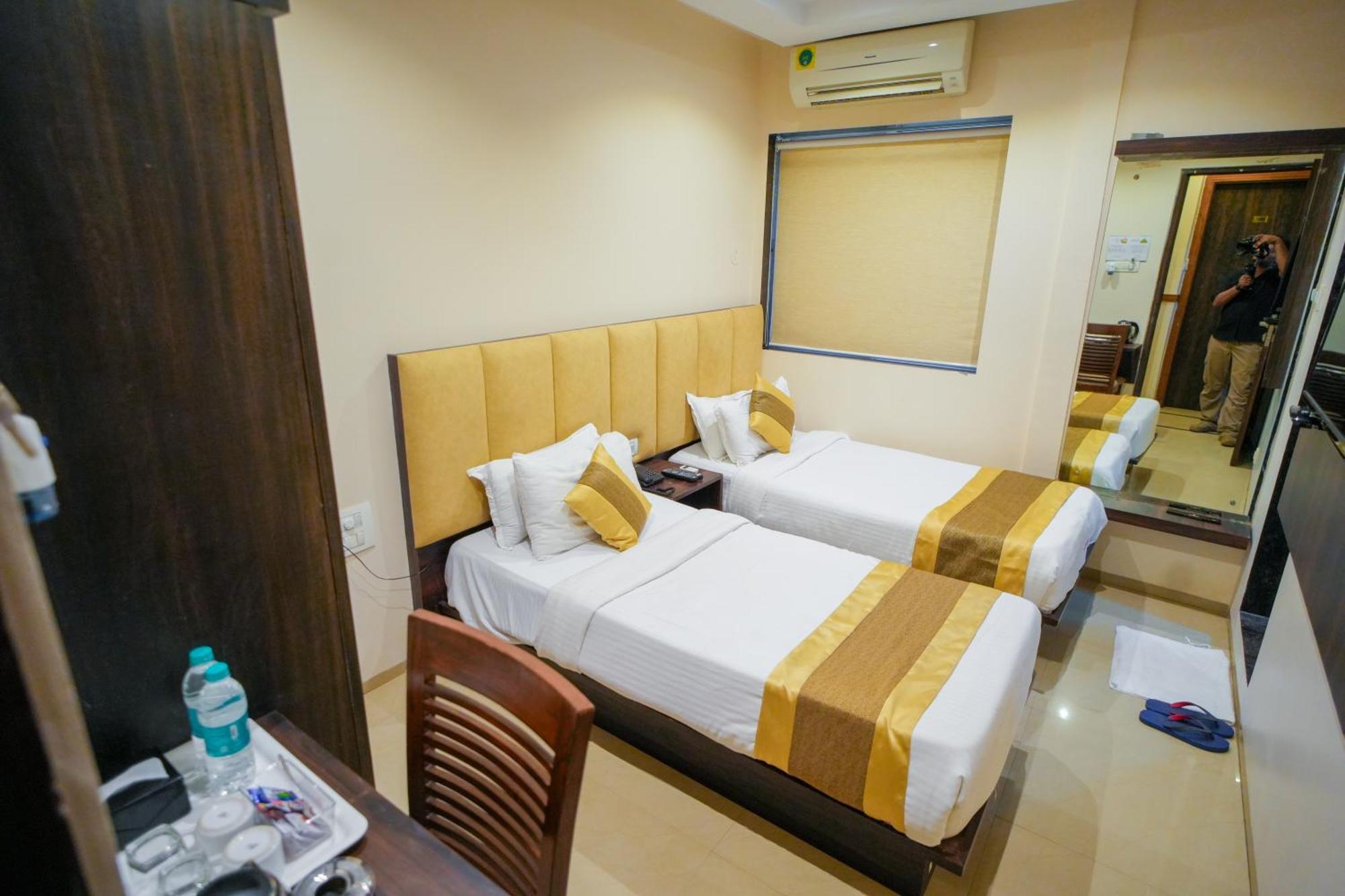 Deluxe Triple Room,1655859769:JPEG