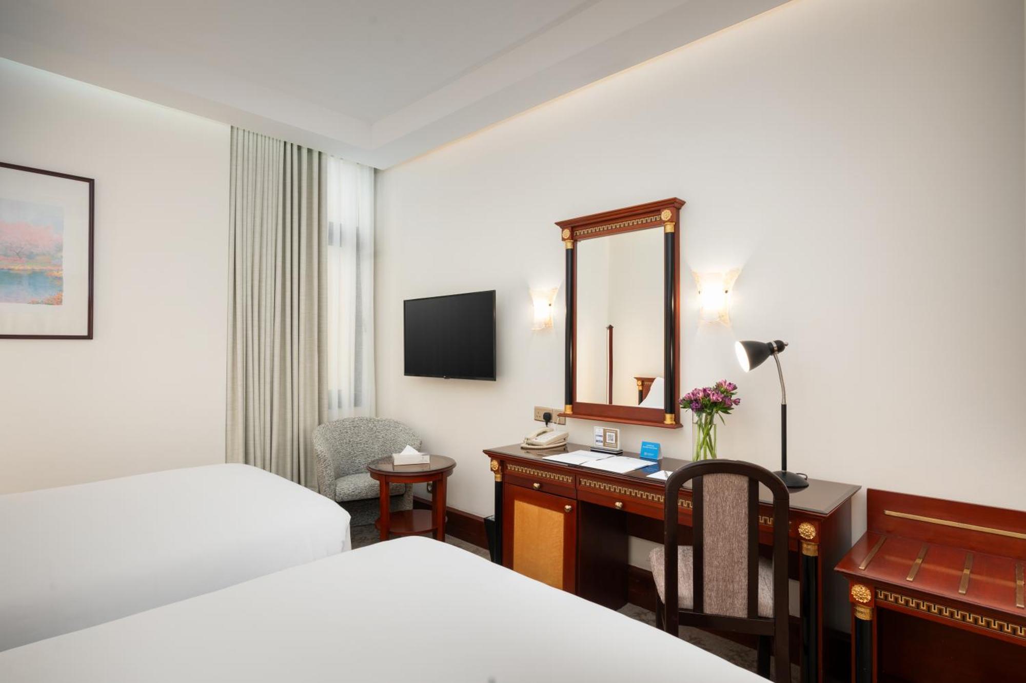 Double or Twin Room with City View,1657151084:JPEG