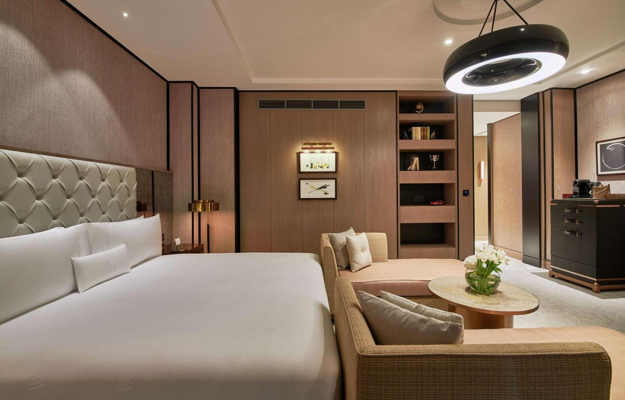 King Grand Deluxe Room City View