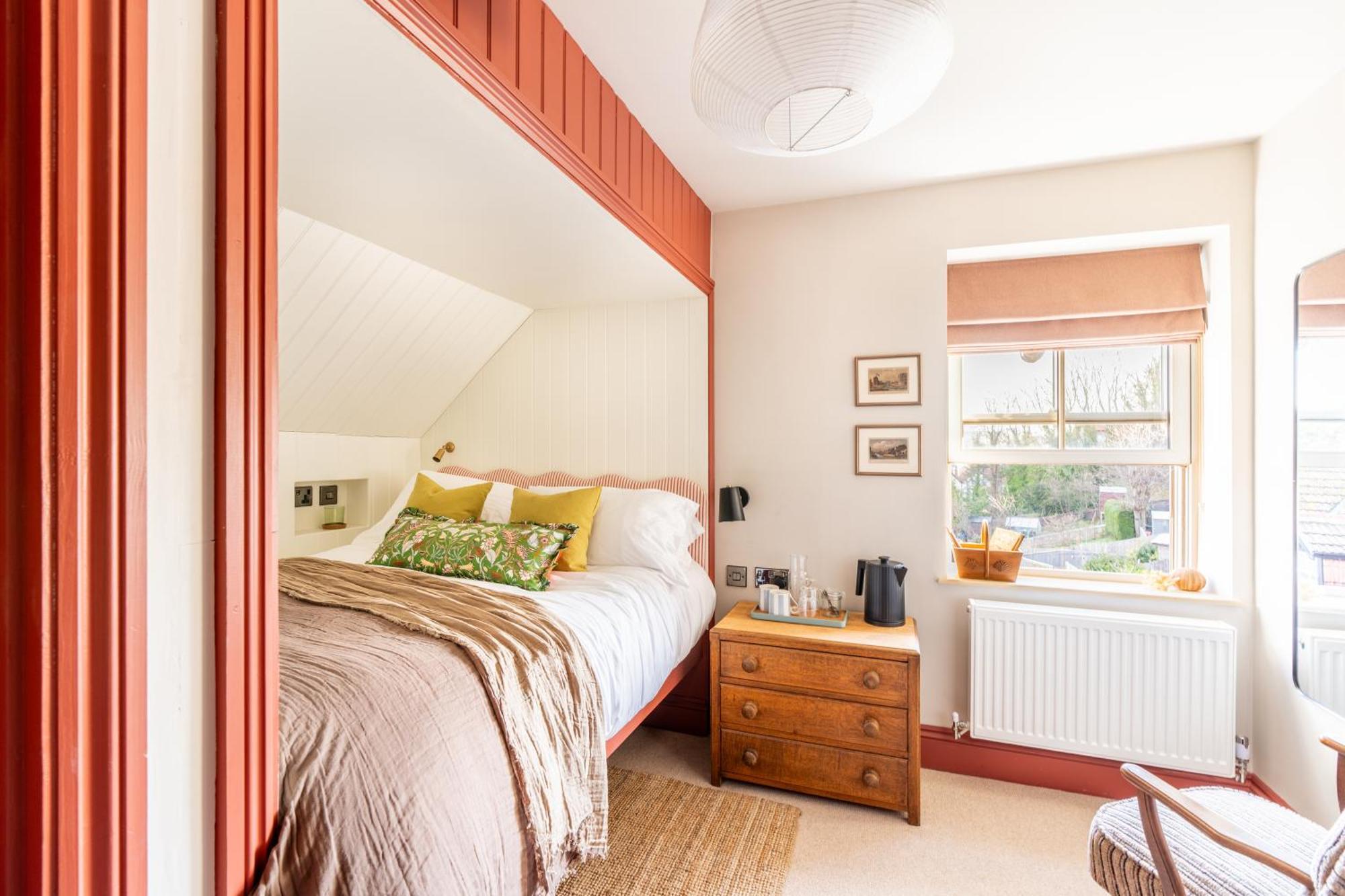 Suite 10 –Budget Cabin Loft Room