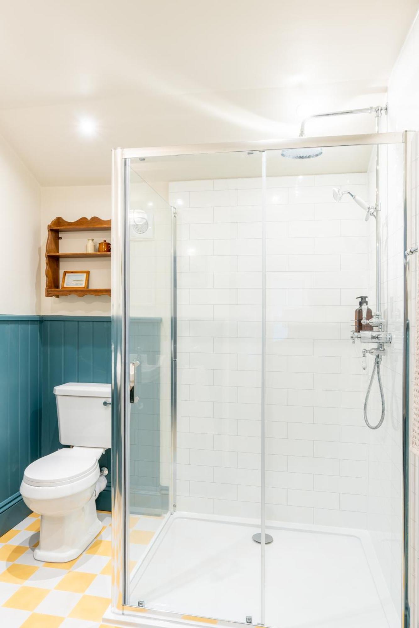 Suite 8 –Classic King First Floor