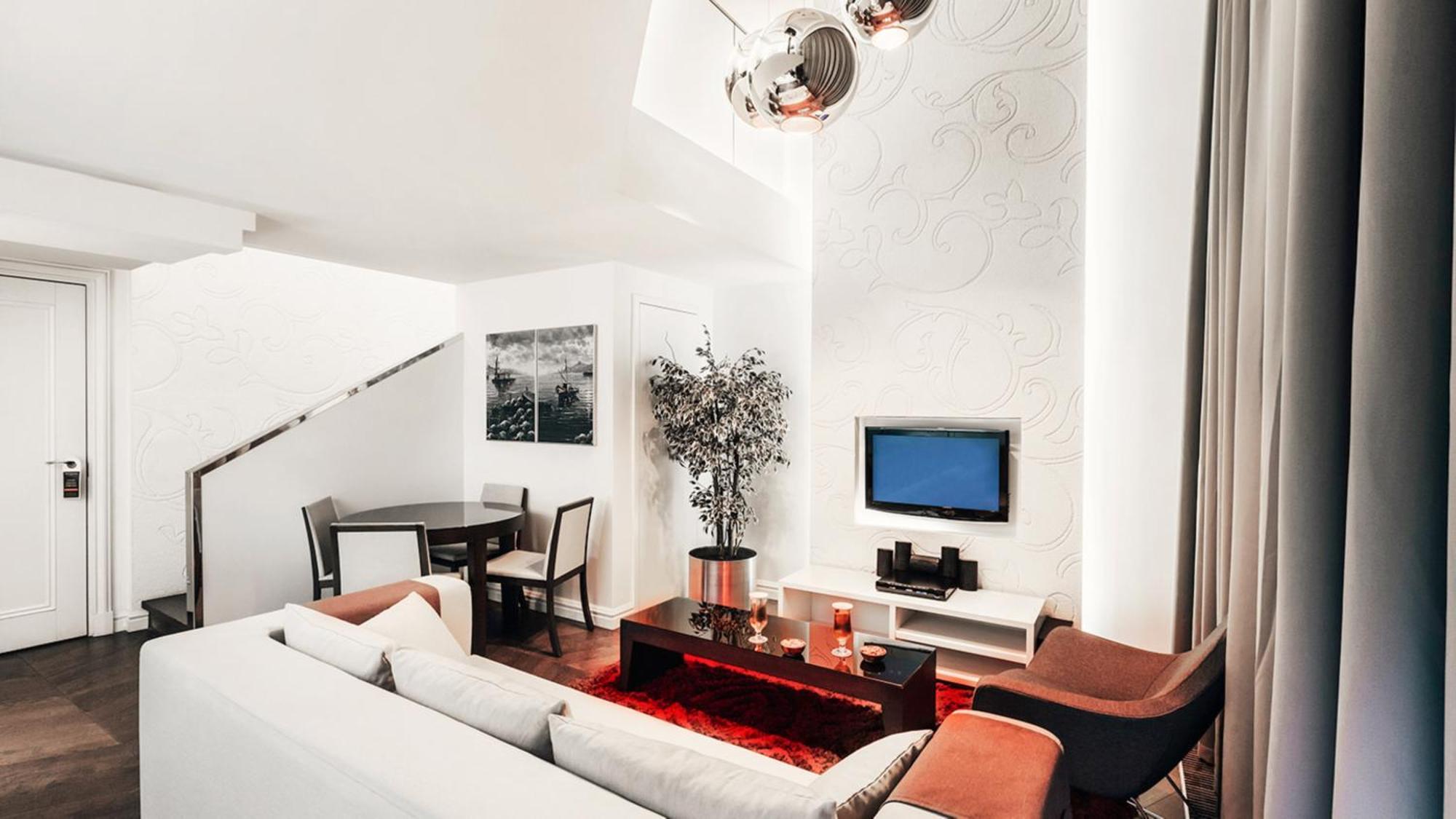 Duplex Junior Suite