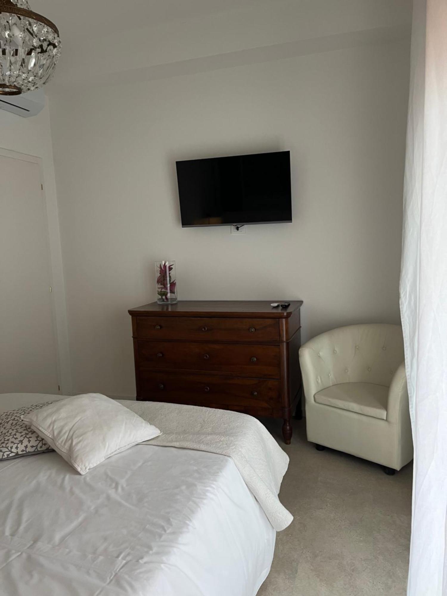 Deluxe Double Room Balcony