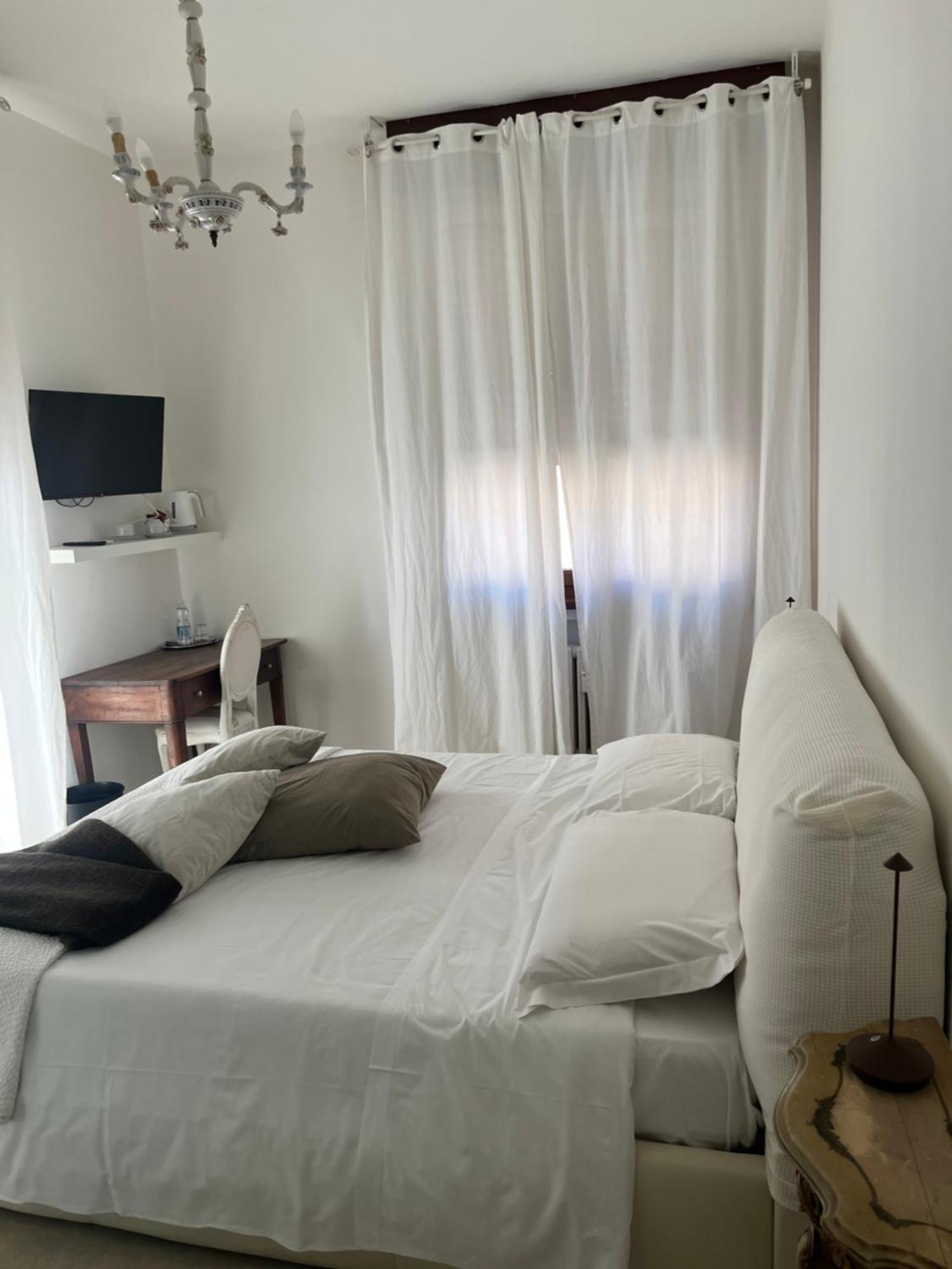 Deluxe Double Room Balcony