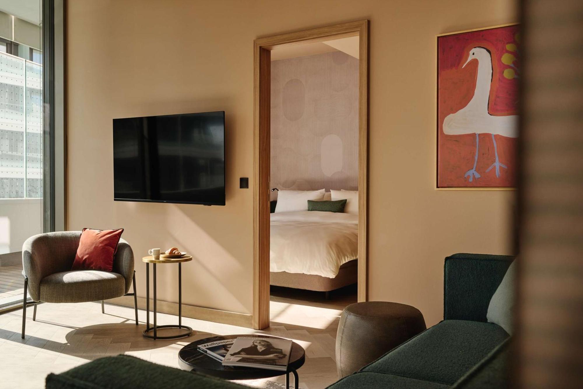 One-Bedroom Apartment